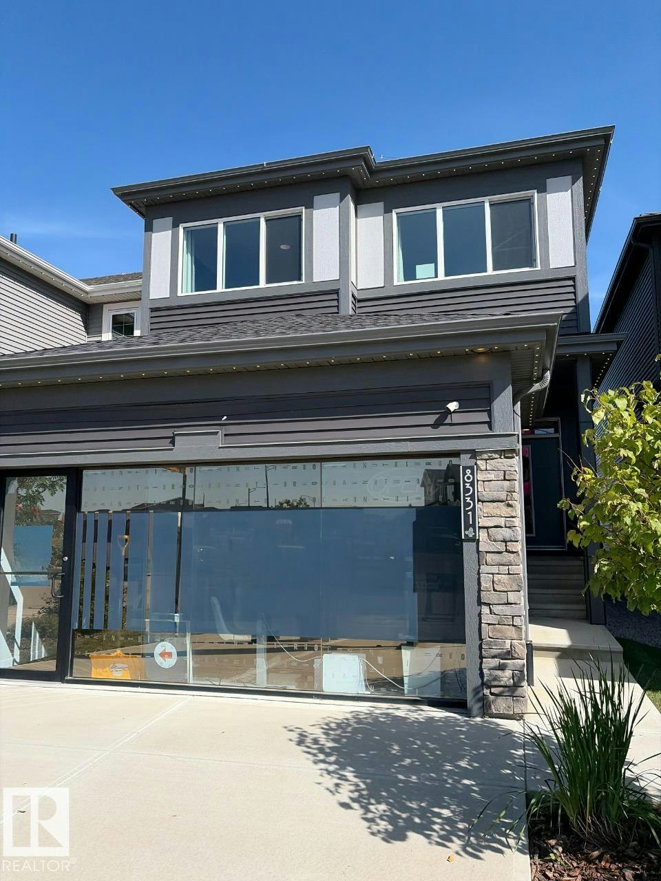 8331 224 Street, Edmonton, AB, T5T 7L3