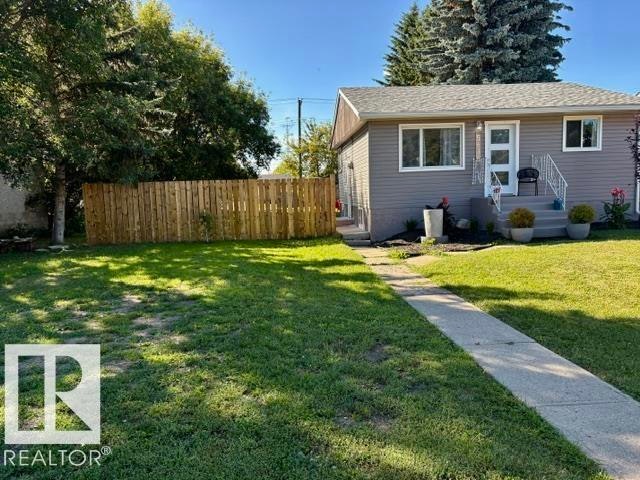 5614 50 Street, Vegreville, AB, T9C 1K3
