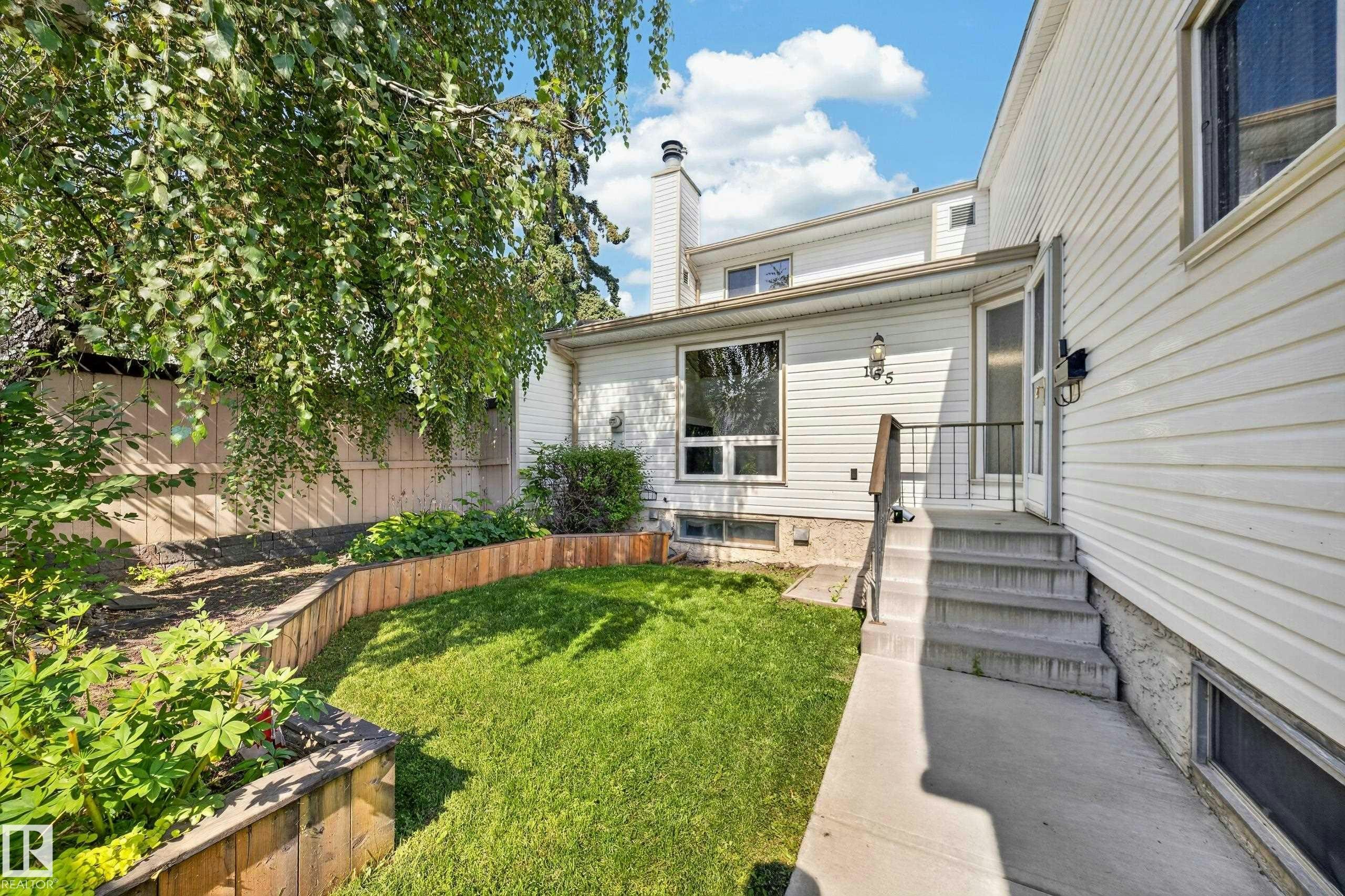 155 Marlborough Place, Edmonton, AB, T5T 1Y6