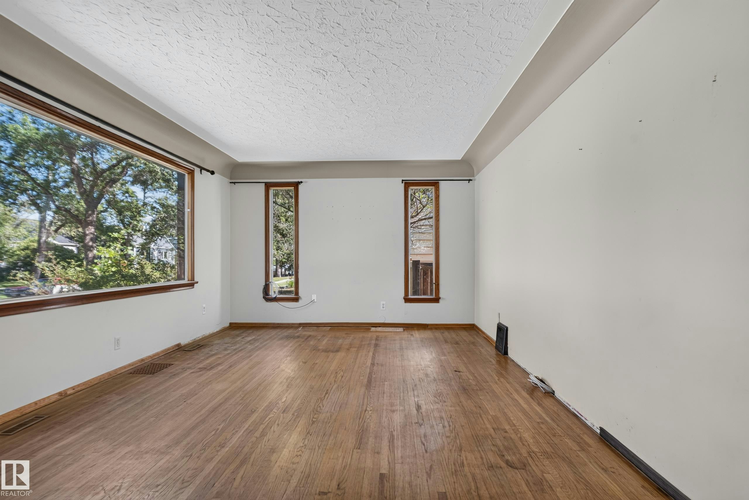 13351 109a Avenue - 3