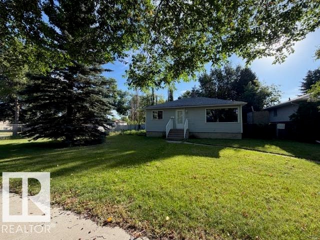 12245 81 Street NW, Edmonton, AB, T5B 2T2