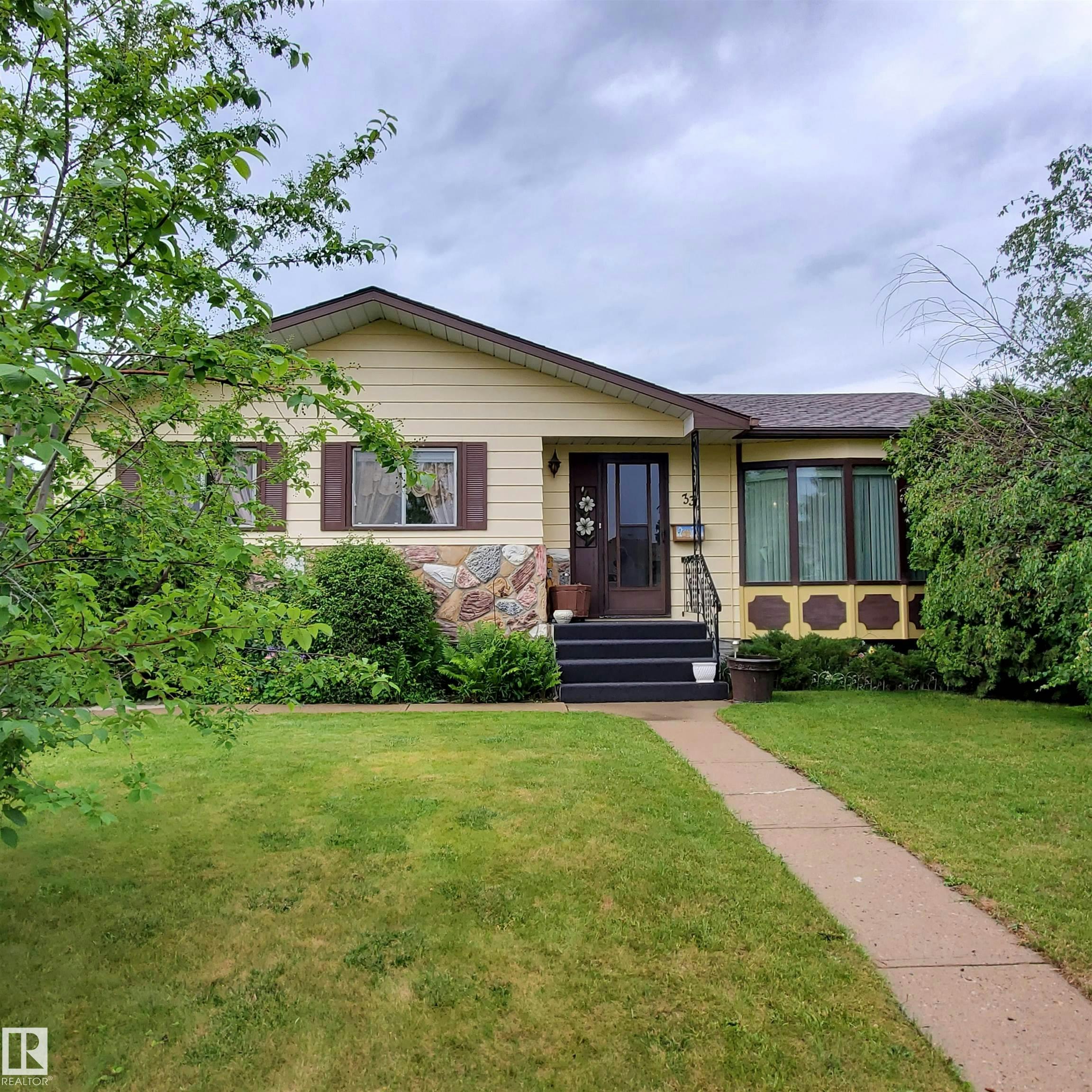33 Athapaskan Drive, Leduc, AB, T9E 4E4