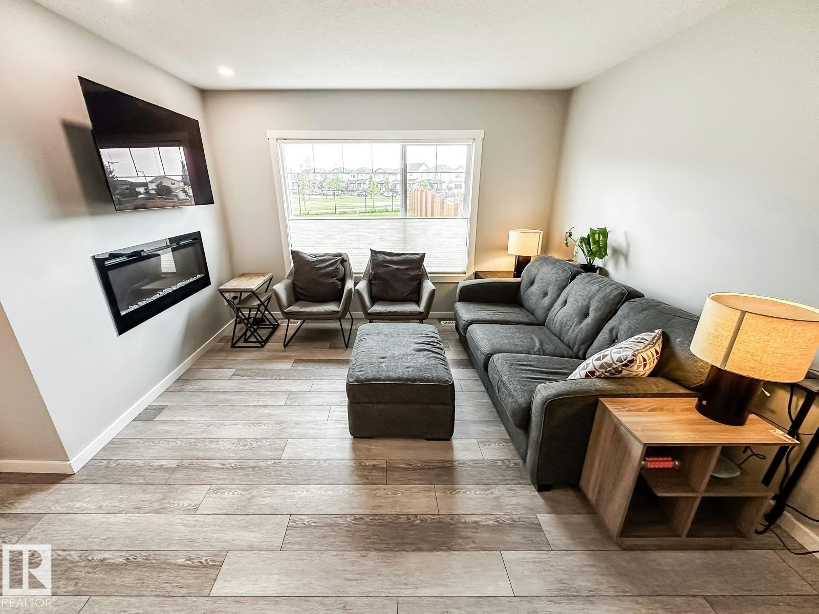 20947 95 Avenue, Edmonton, AB, T5T 7J6 - 6