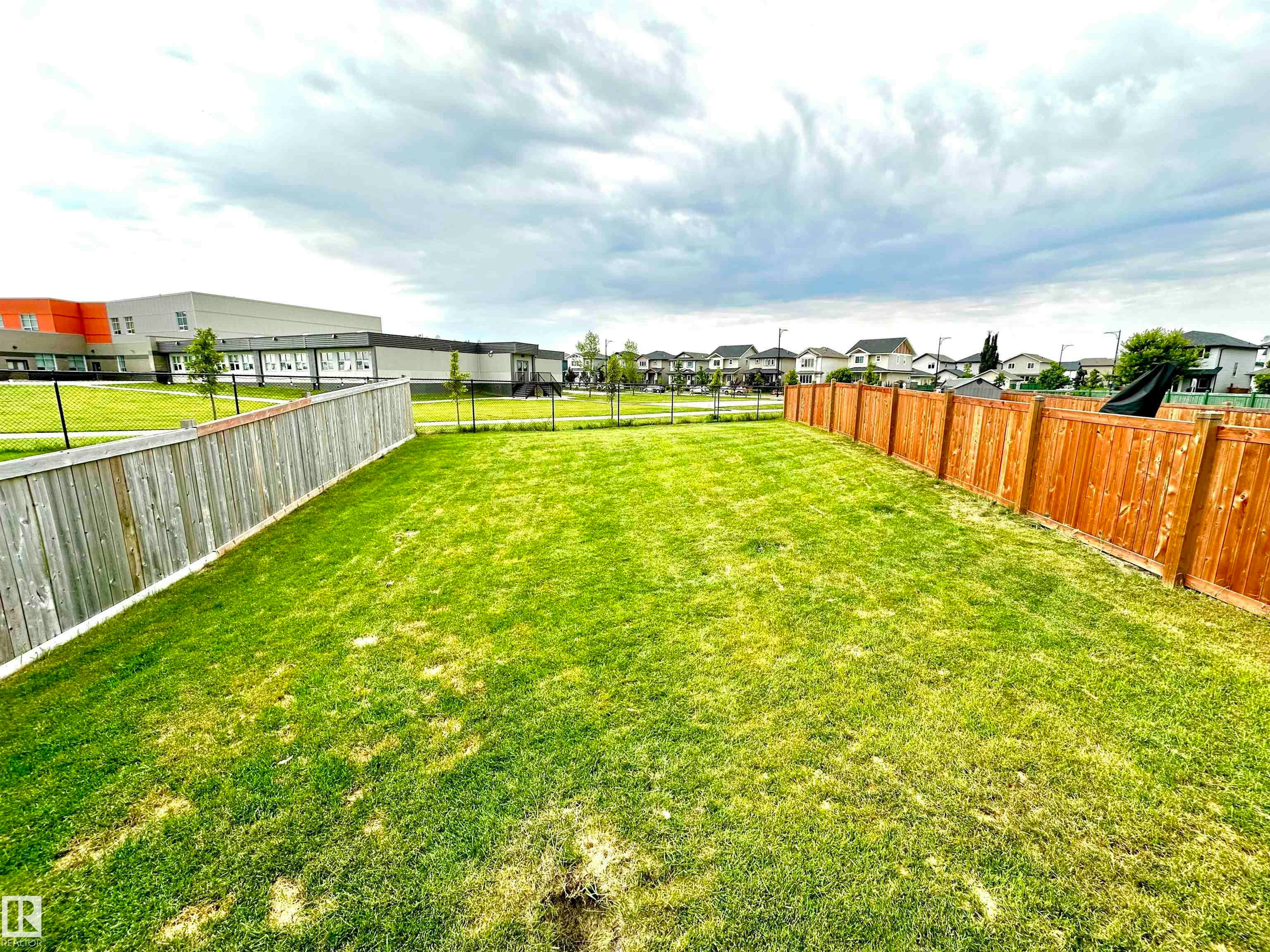 20947 95 Avenue, Edmonton, AB, T5T 7J6 - 41