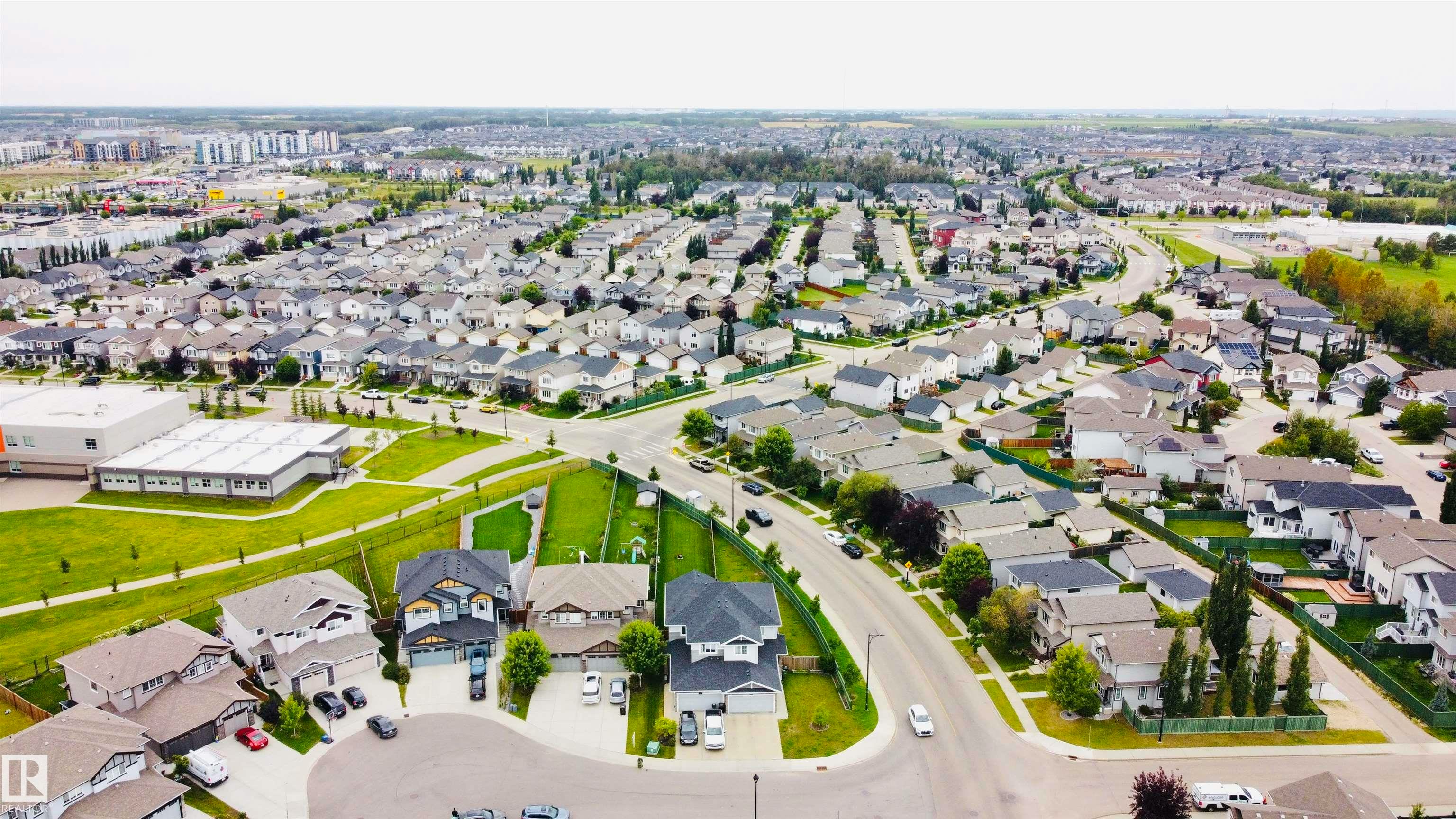 20947 95 Avenue, Edmonton, AB, T5T 7J6 - 49