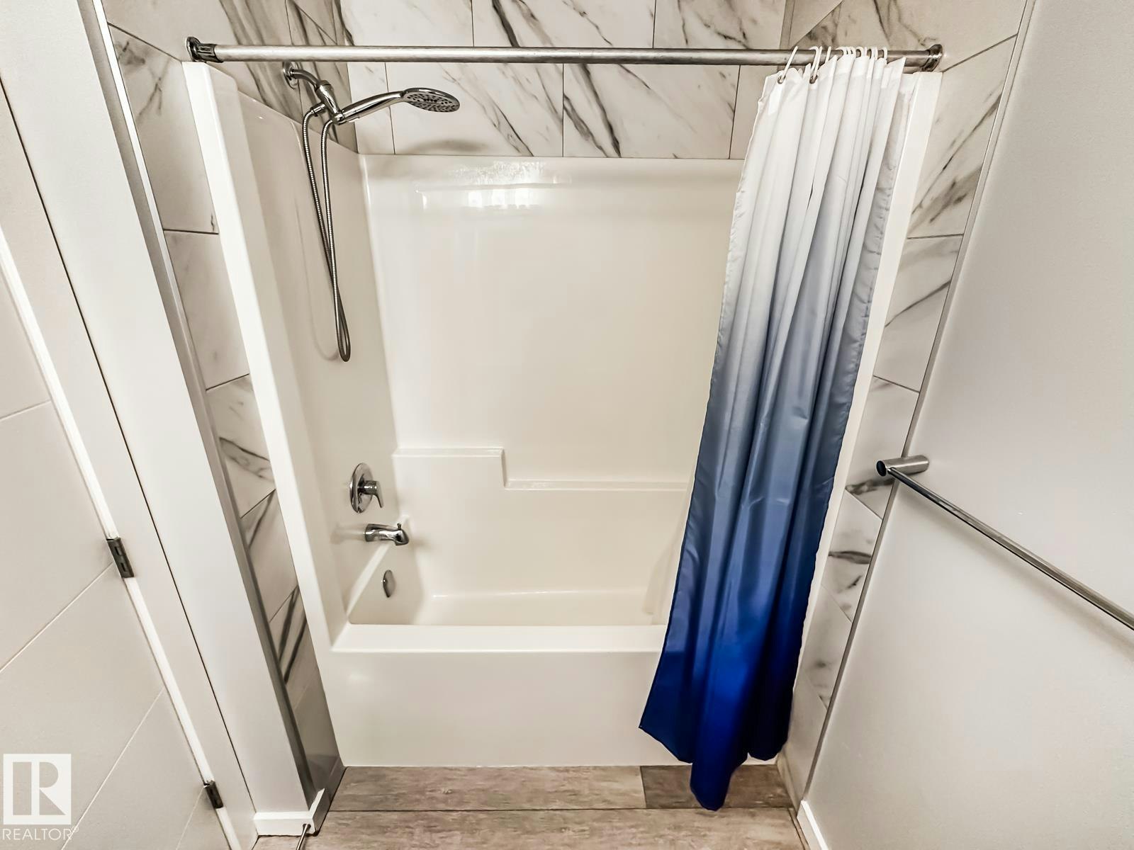 20947 95 Avenue, Edmonton, AB, T5T 7J6 - 31