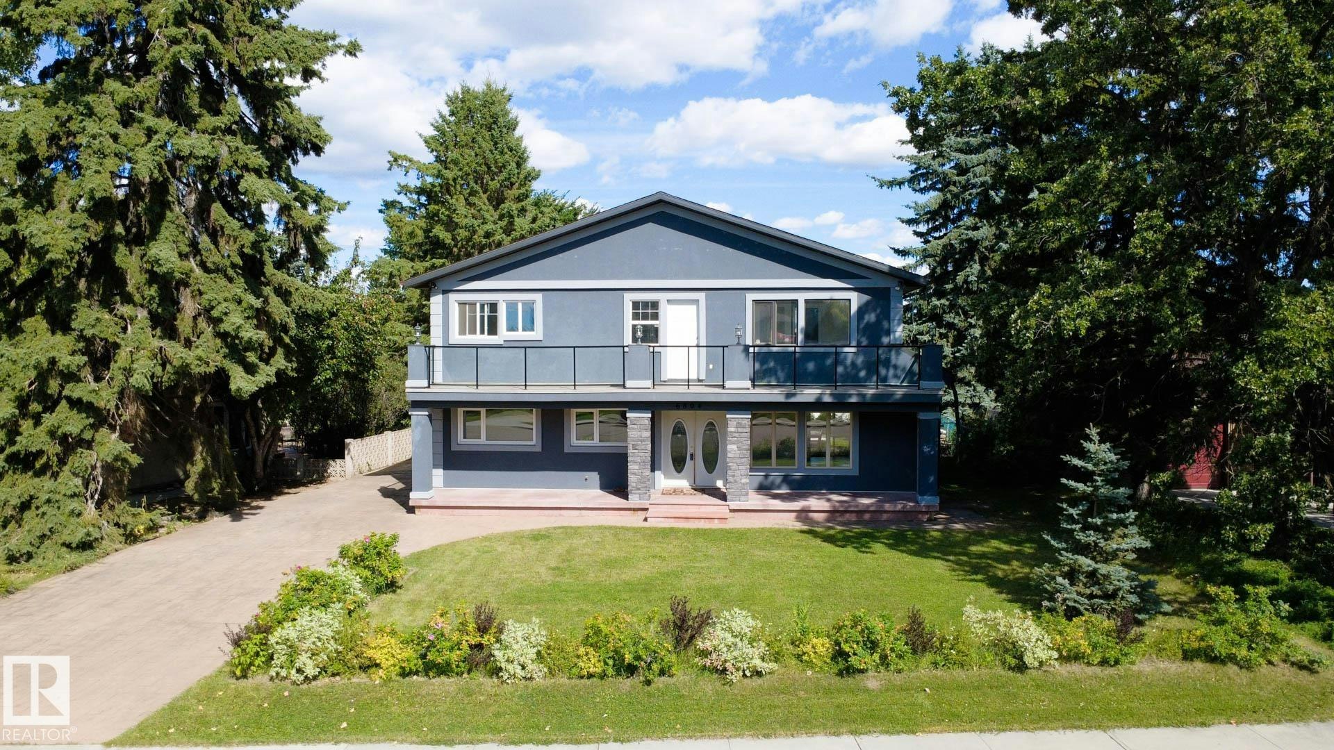6804 102a Avenue, Edmonton, AB, T6A 0R9