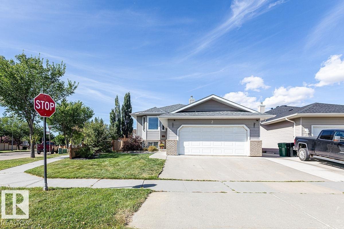 2 Woods Place, Leduc, AB, T9E 8T1