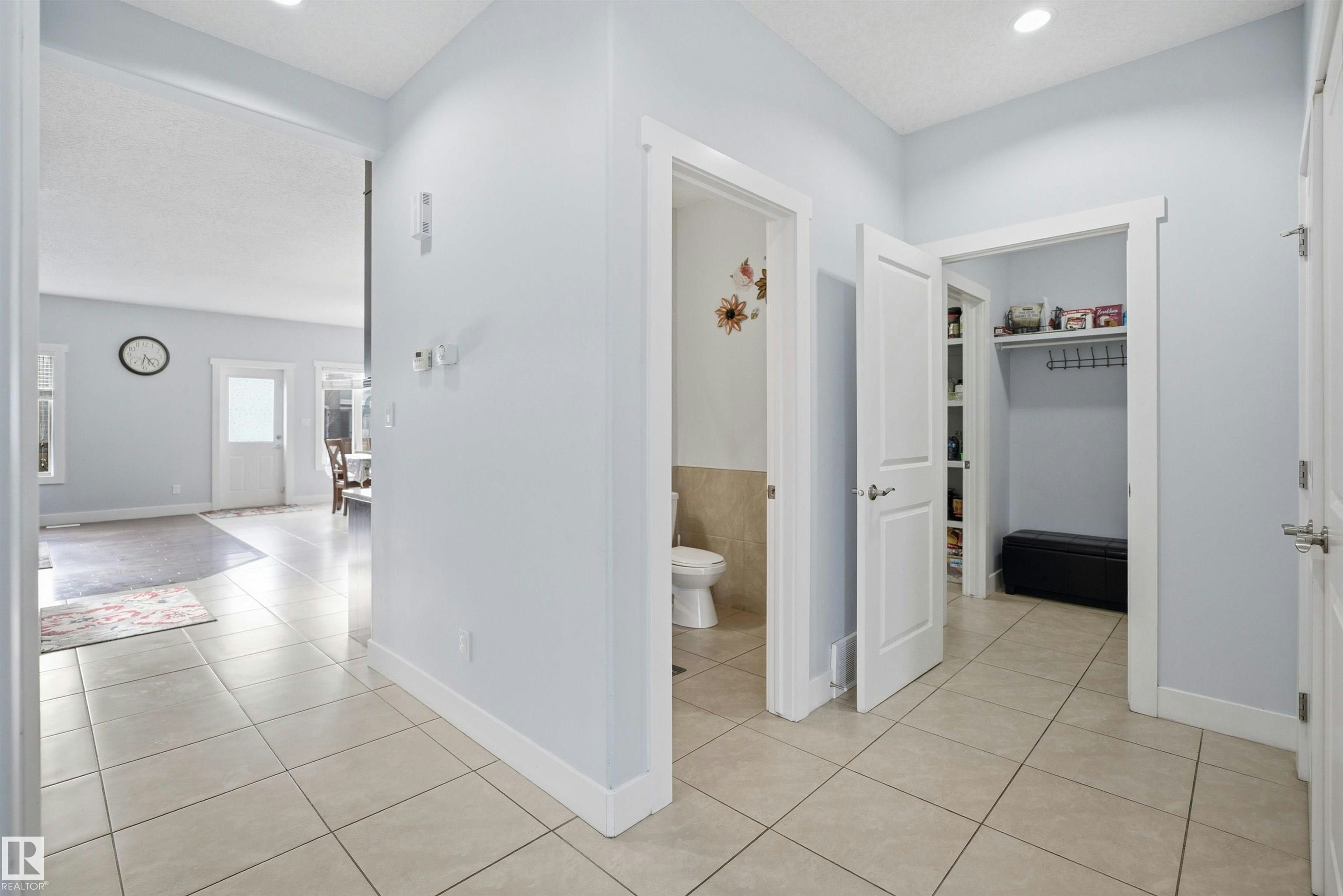 6014 60 Street, Beaumont, AB, T4X 0H8 - 6