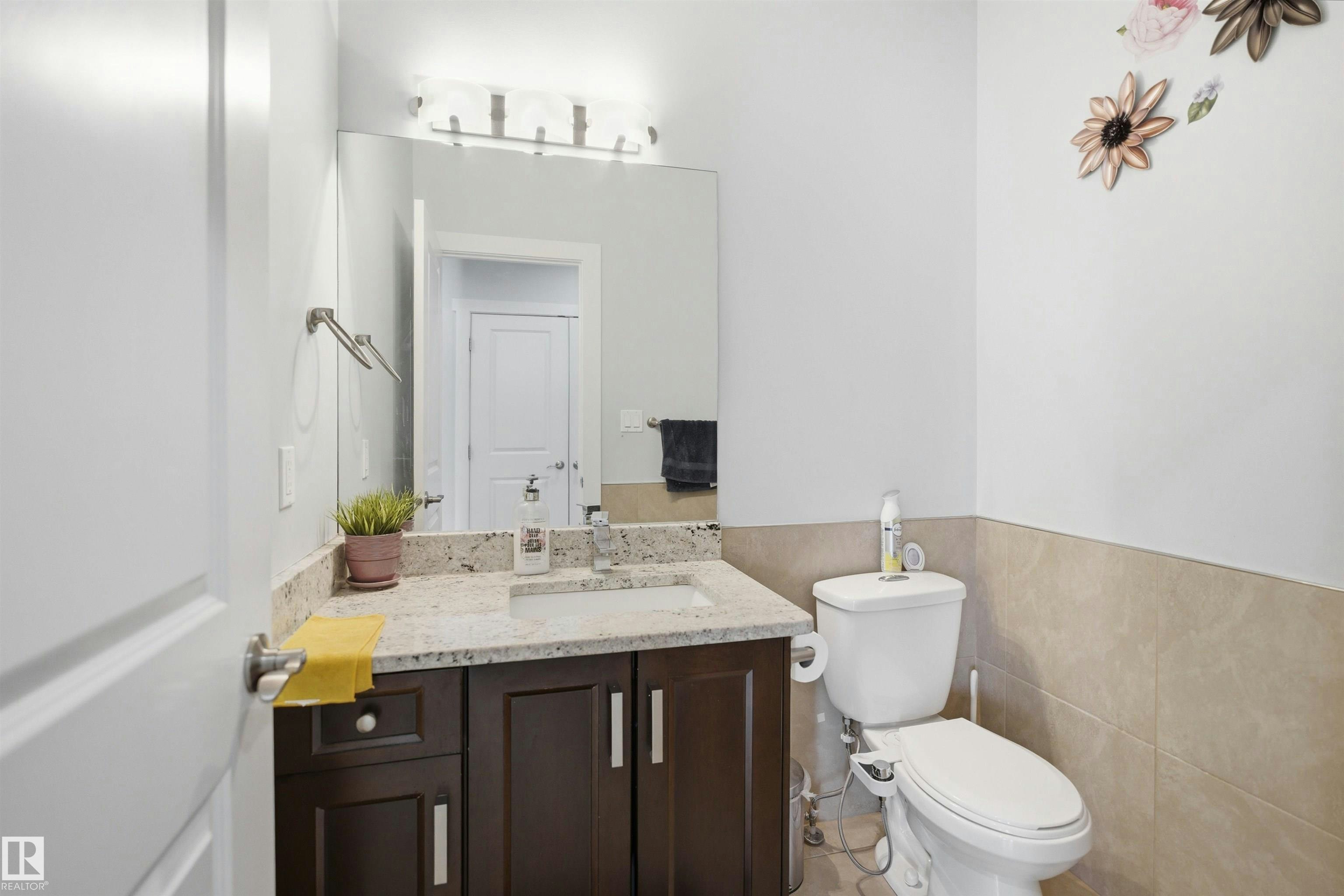 6014 60 Street, Beaumont, AB, T4X 0H8 - 8