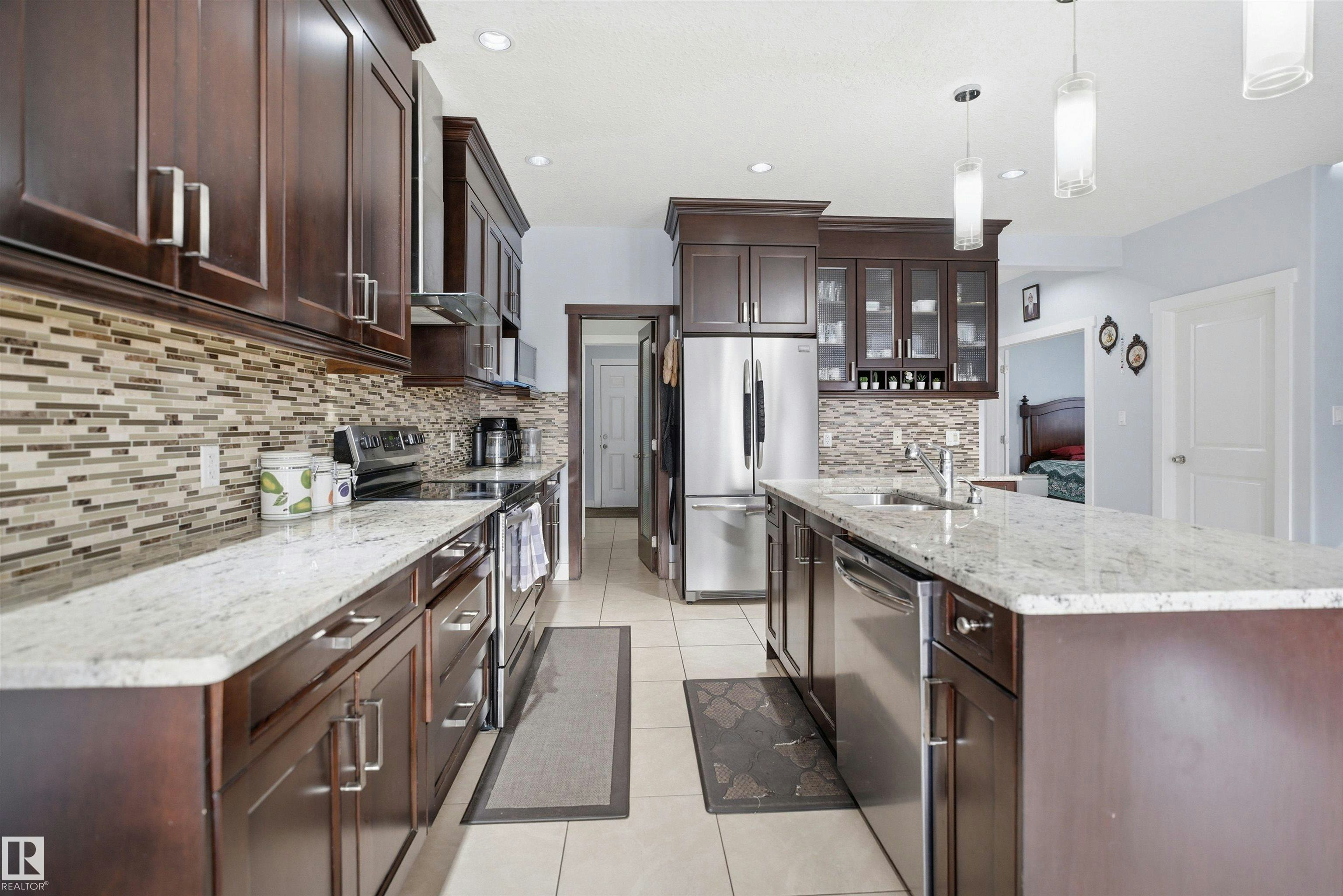 6014 60 Street, Beaumont, AB, T4X 0H8 - 16