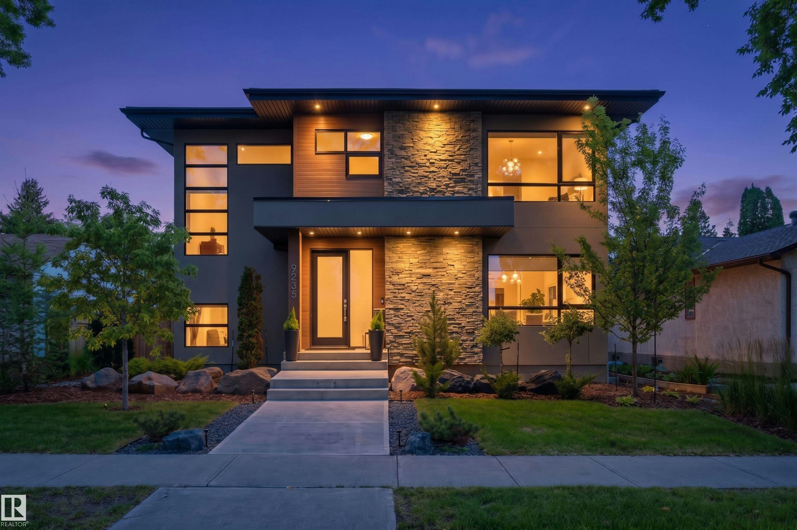 9235 148 Street, Edmonton, AB, T5R 1A4