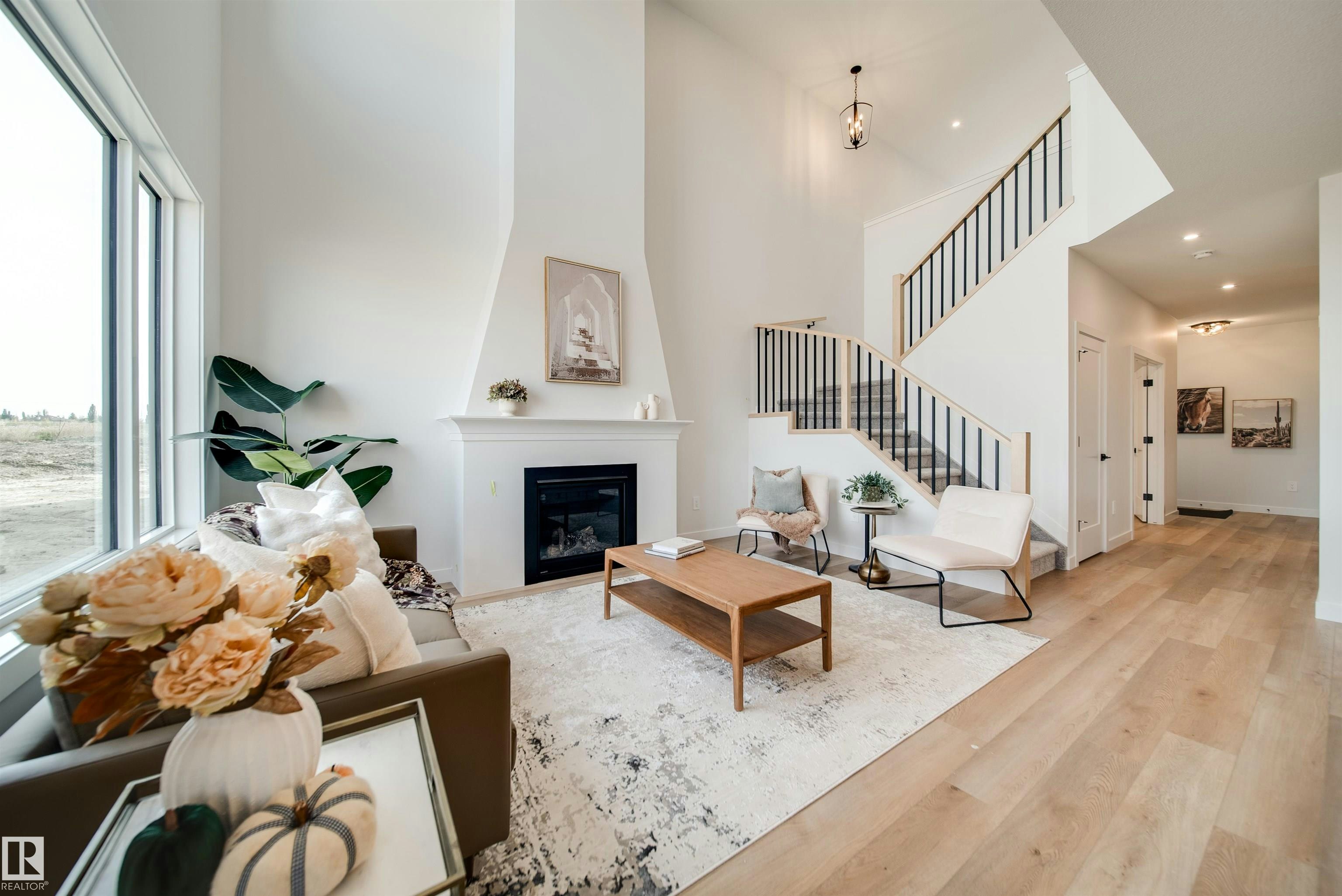 75 Chartres Close, St. Albert, AB, T8T 2E1