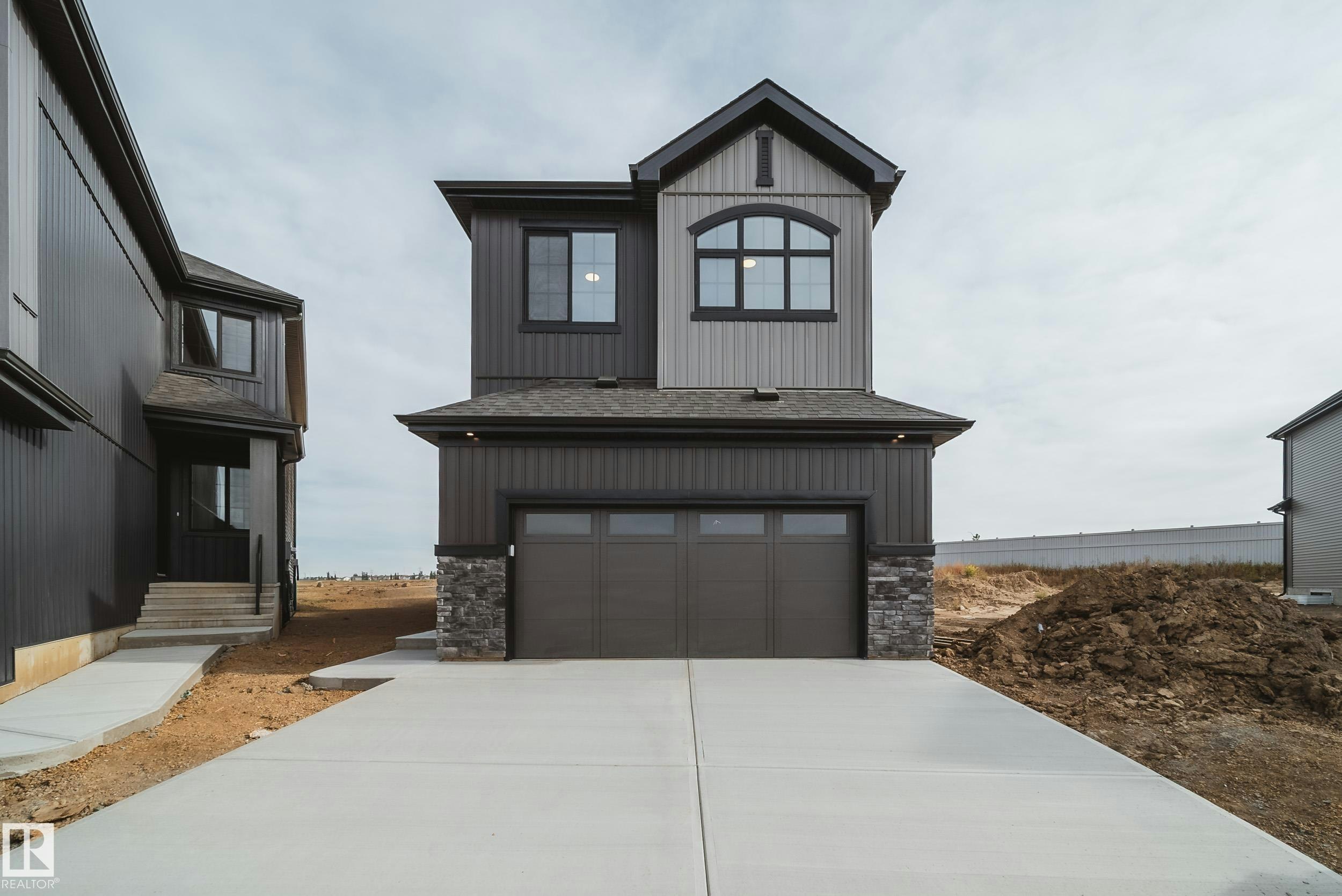 73 Chartres Close, St. Albert, AB, T8T 2E1