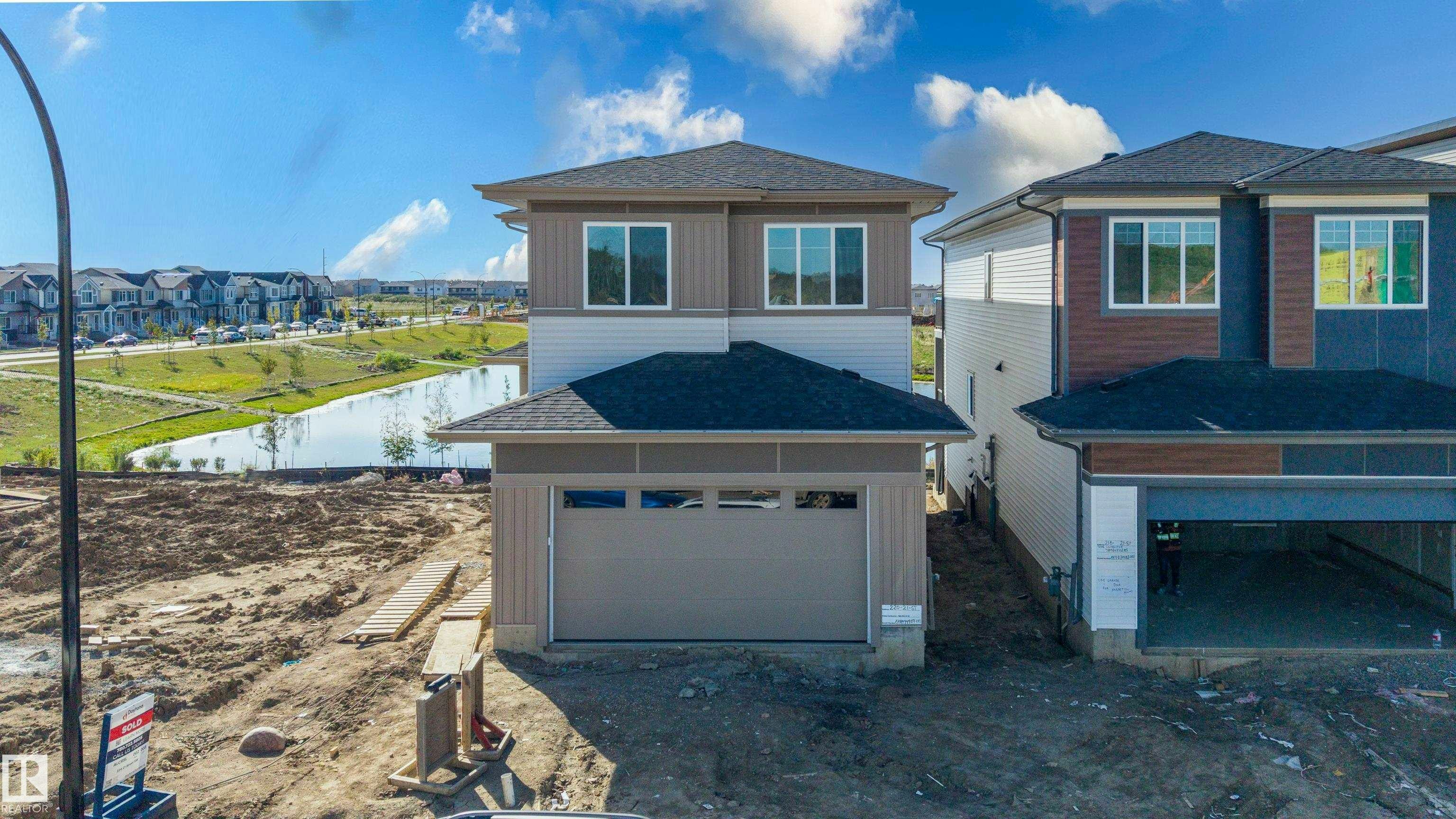 220 21 Street, Edmonton, AB, T6X 3C9