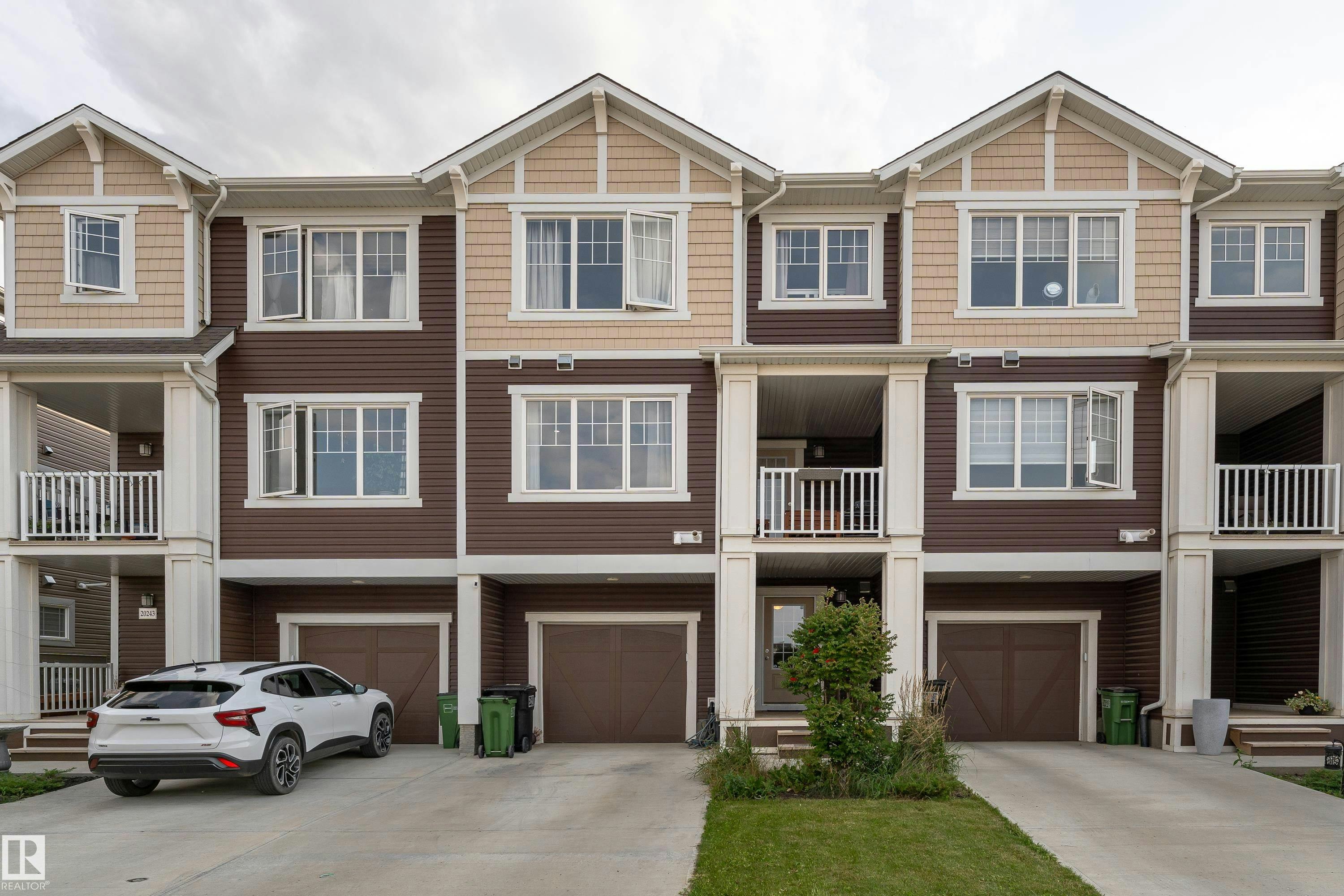 20247 16 Avenue, Edmonton, AB, T6M 1K8