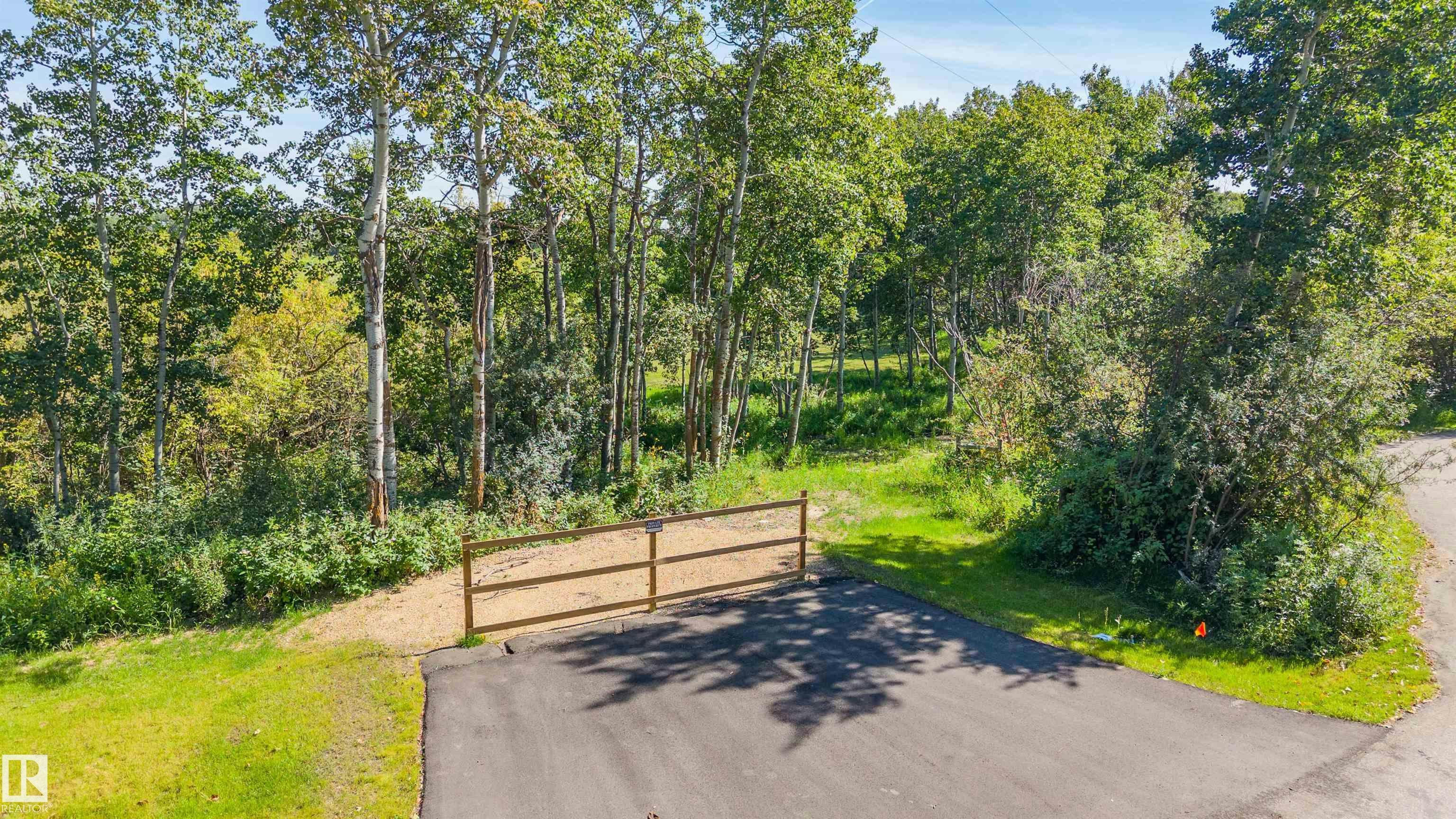 3 22459 Township Road 530, Rural Strathcona County, AB, T8E 2K5