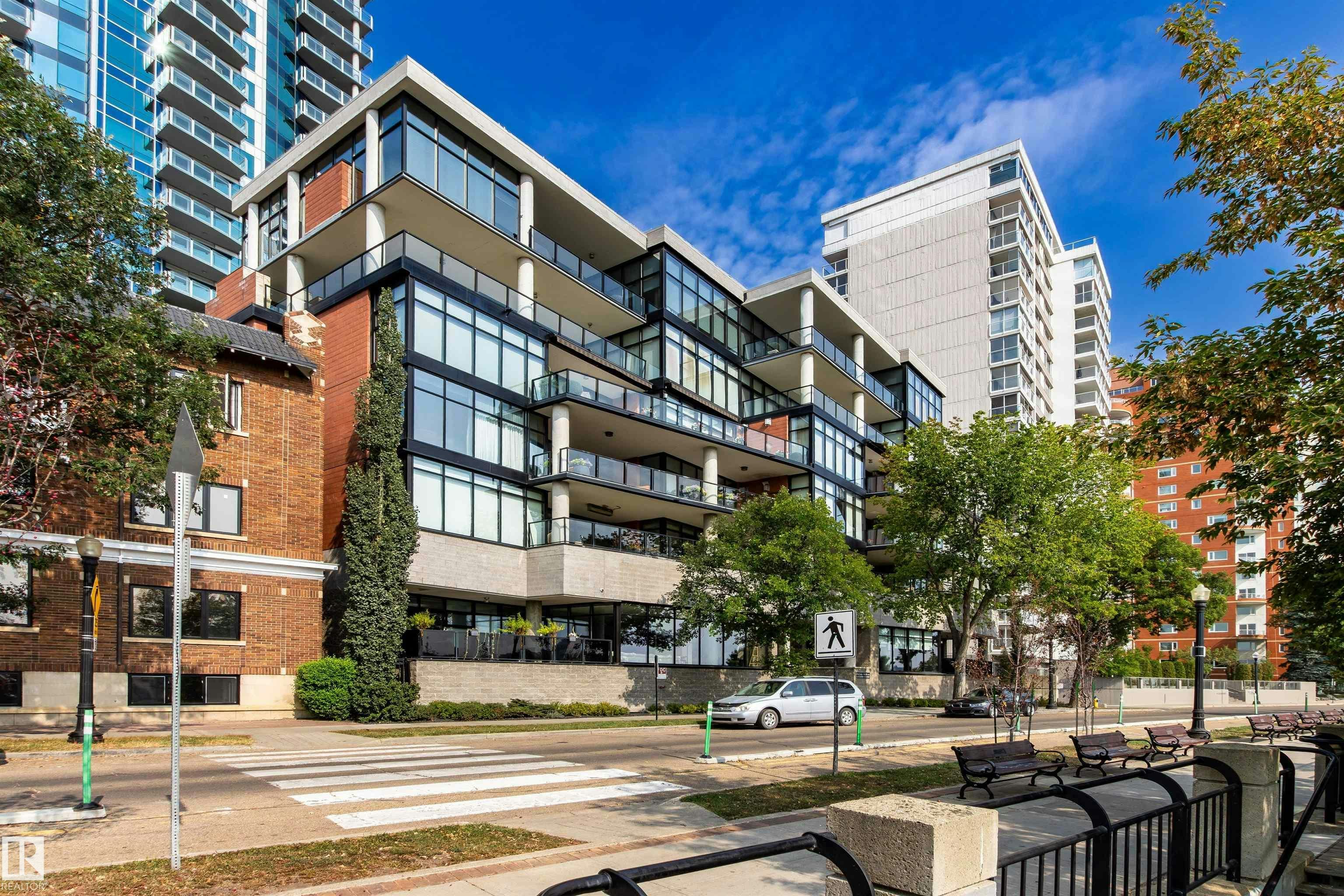 401-11930 100 Avenue, Edmonton, AB, T5K 0K5