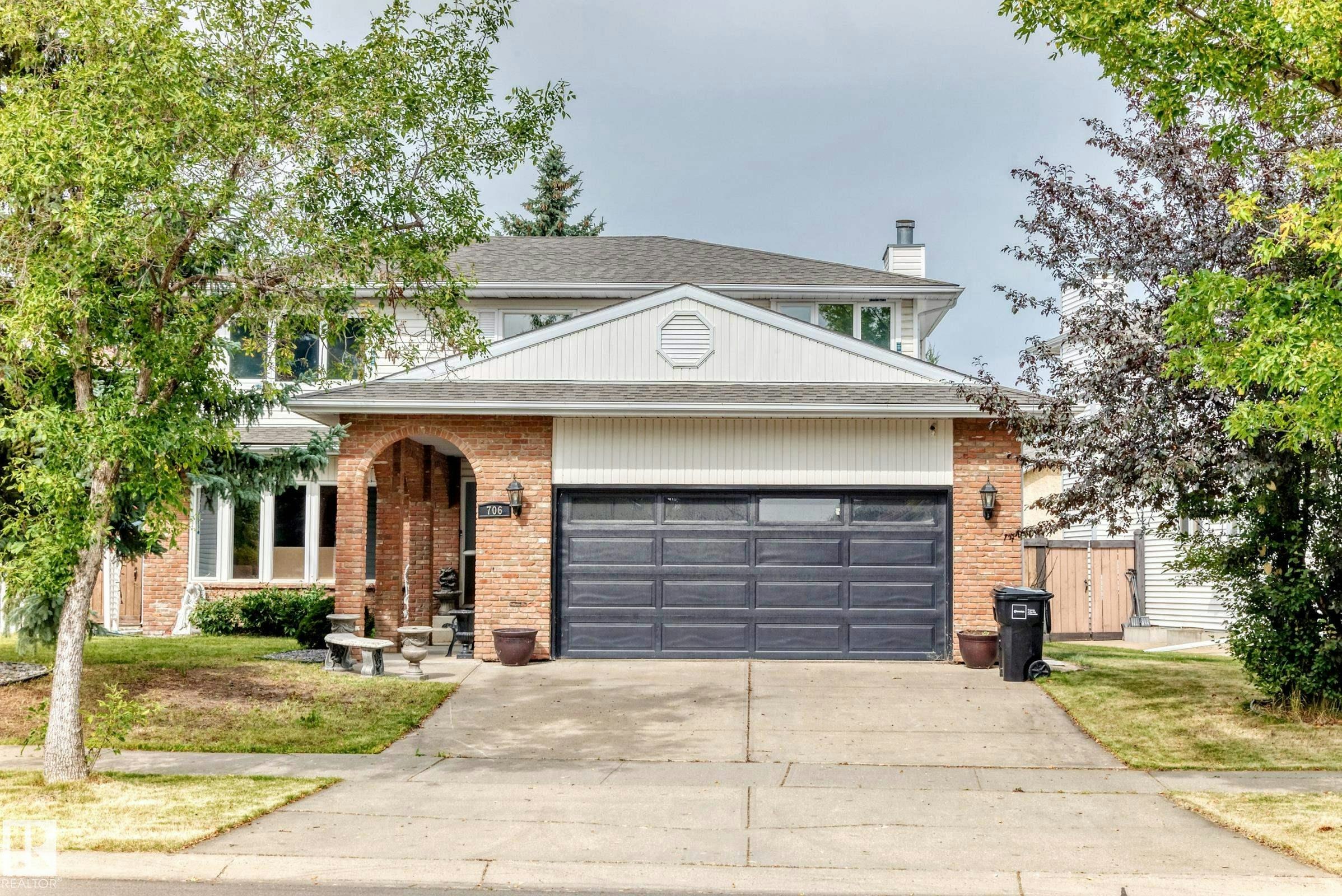 706 Burley Drive, Edmonton, AB, T6R 1Y2