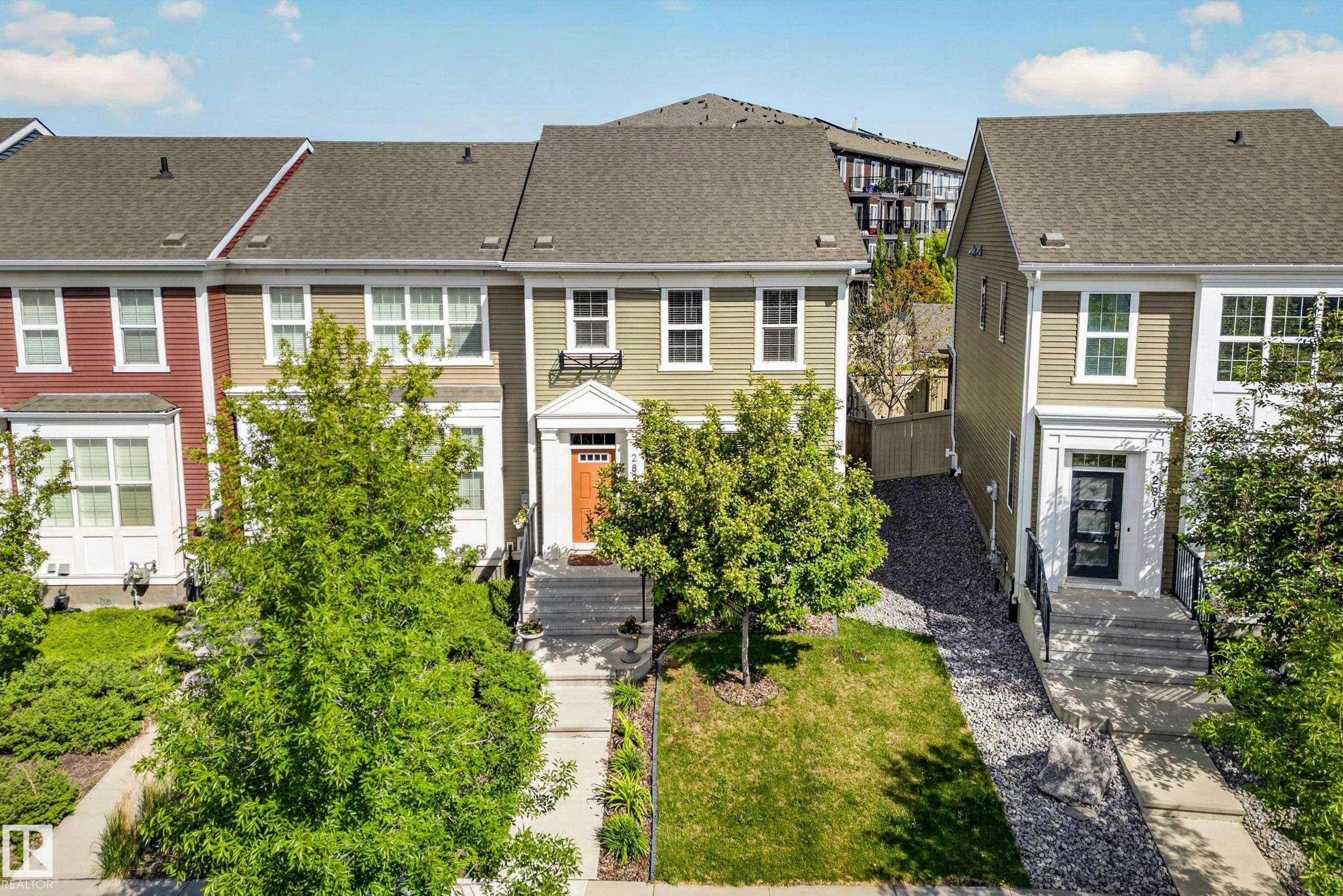 2821 Maple Way, Edmonton, AB, T6T 0Z7