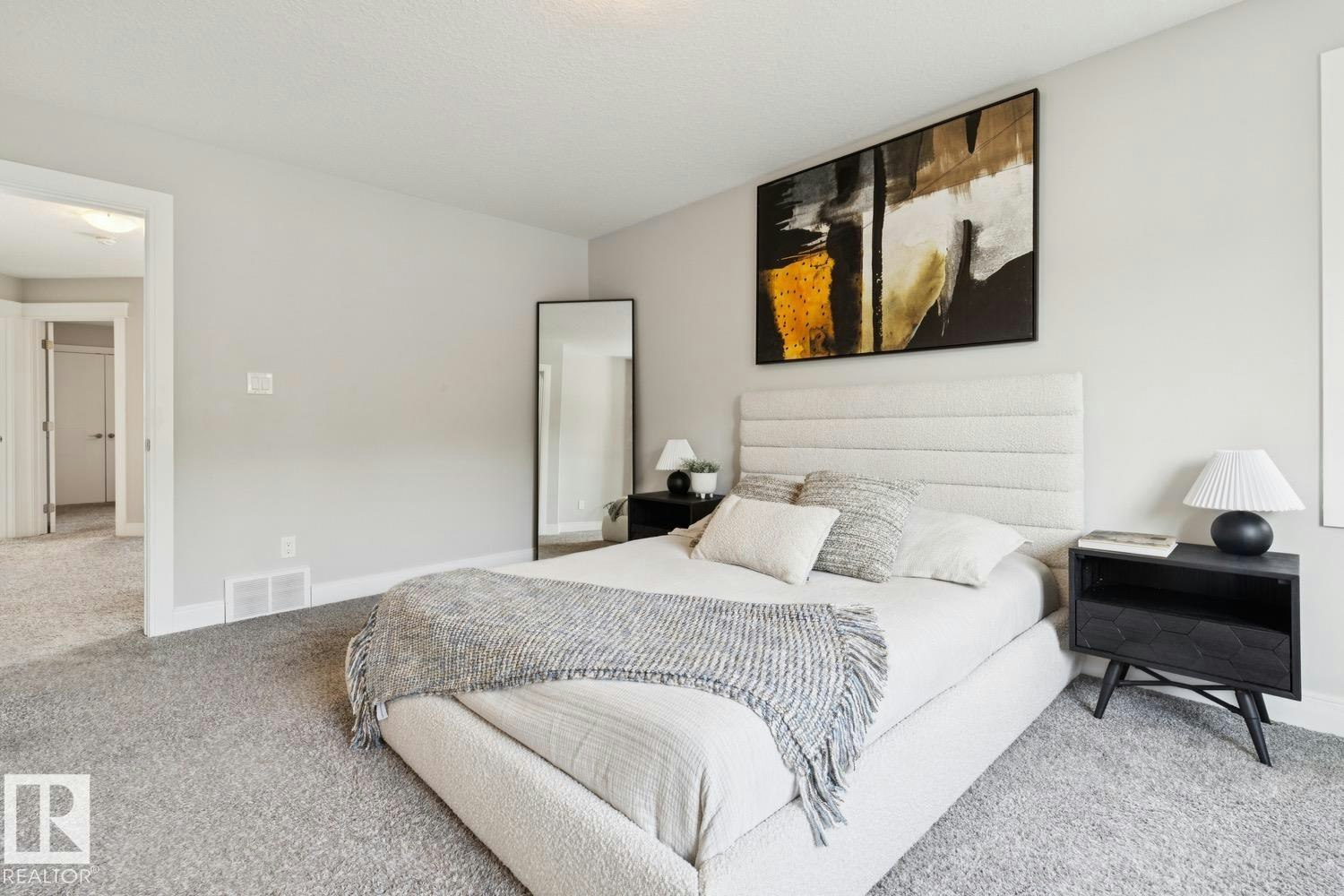 9919 79 Street, Edmonton, AB, T6A 3G2 - 30