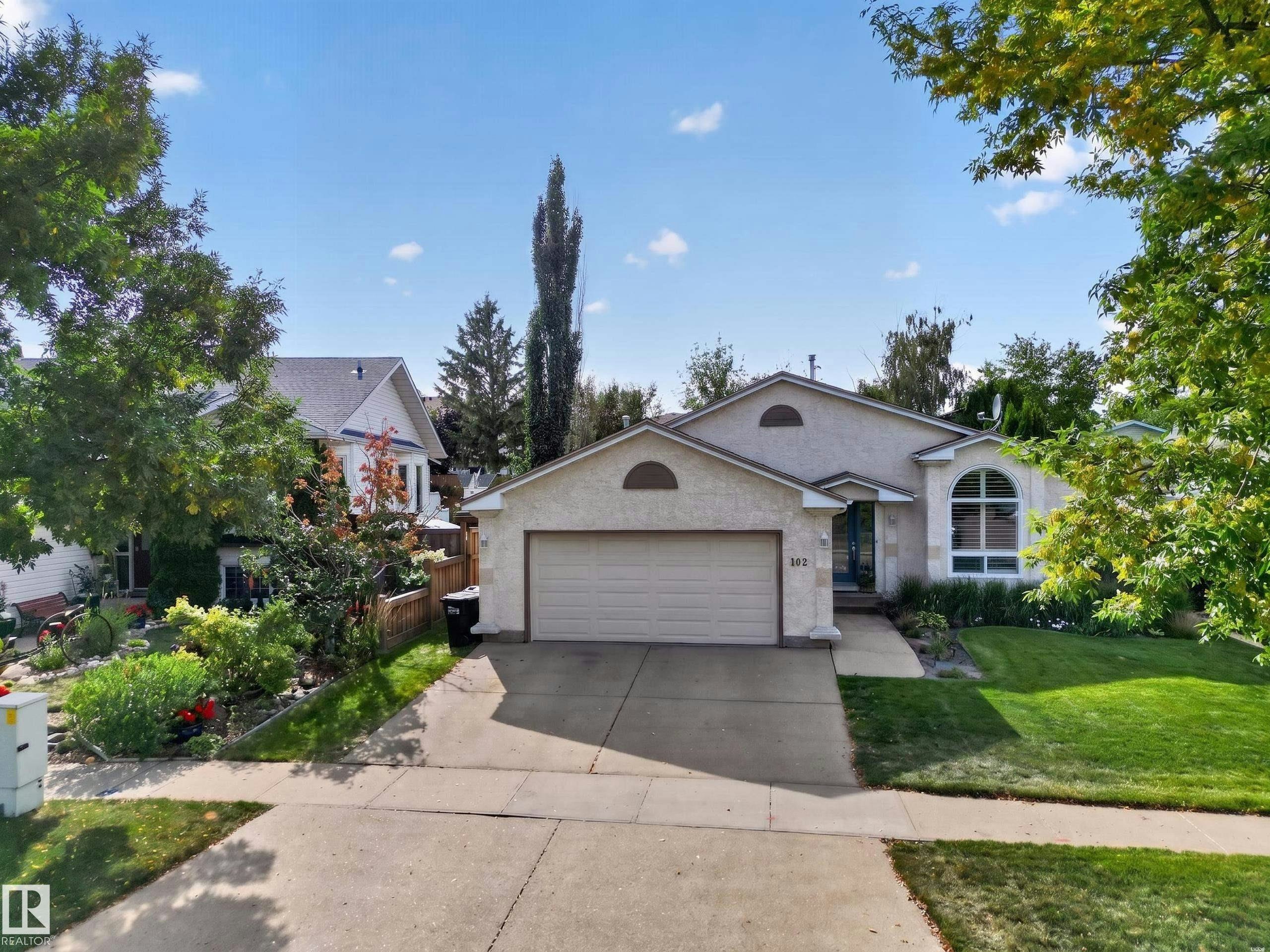 102 Coachman Way, Rural Strathcona County, AB, T8H 1M3