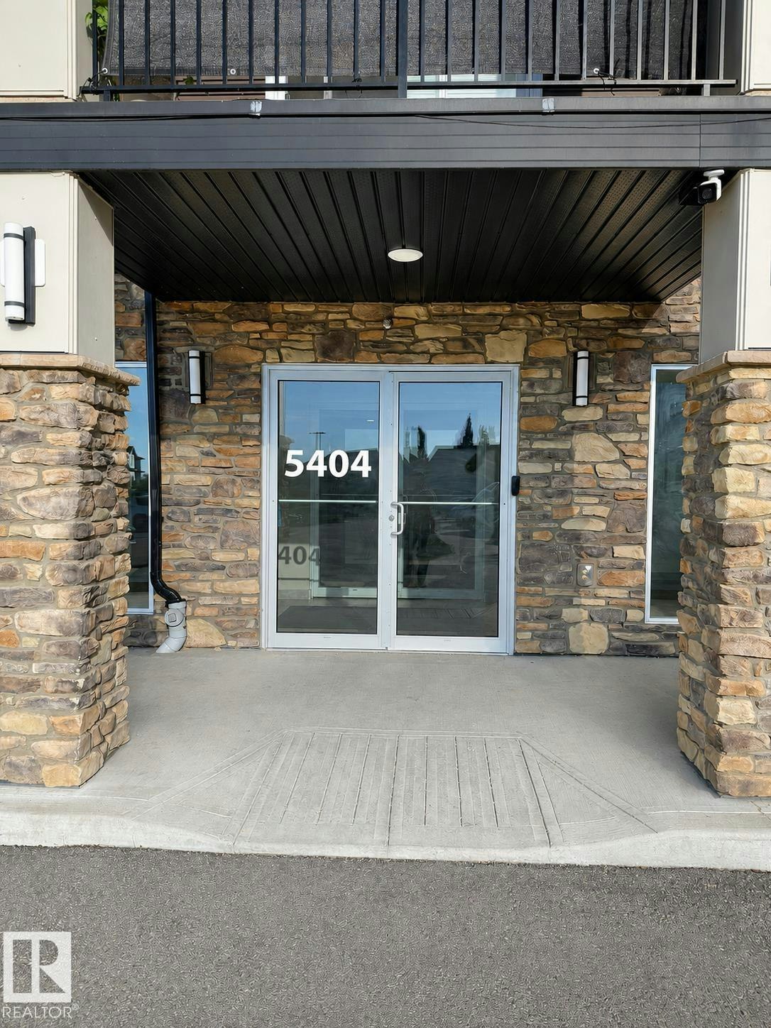 112-5404 7 Avenue, Edmonton, AB, T6X 2K4