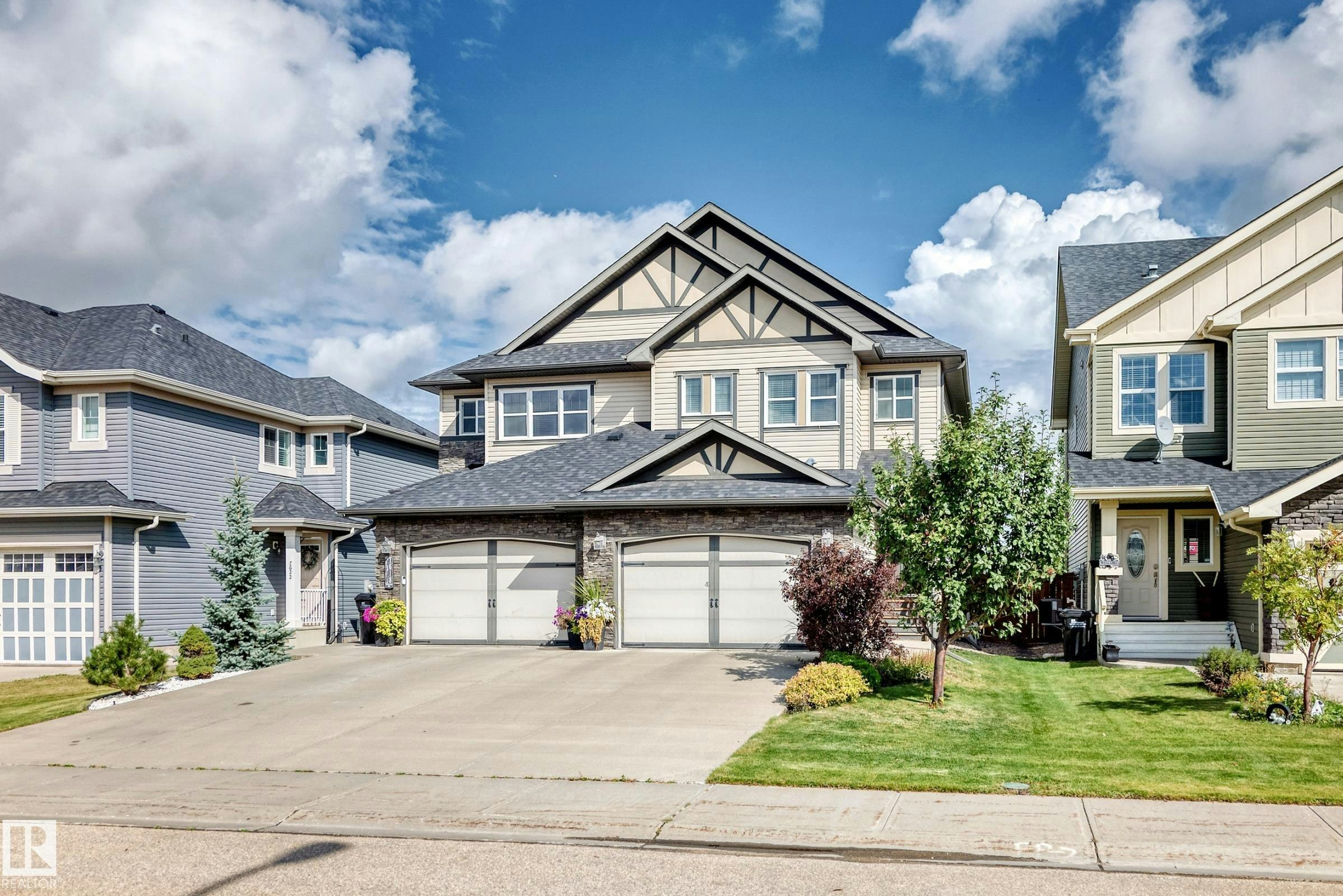 7614 Ellesmere Way, Rural Strathcona County, AB, T8H 0P7