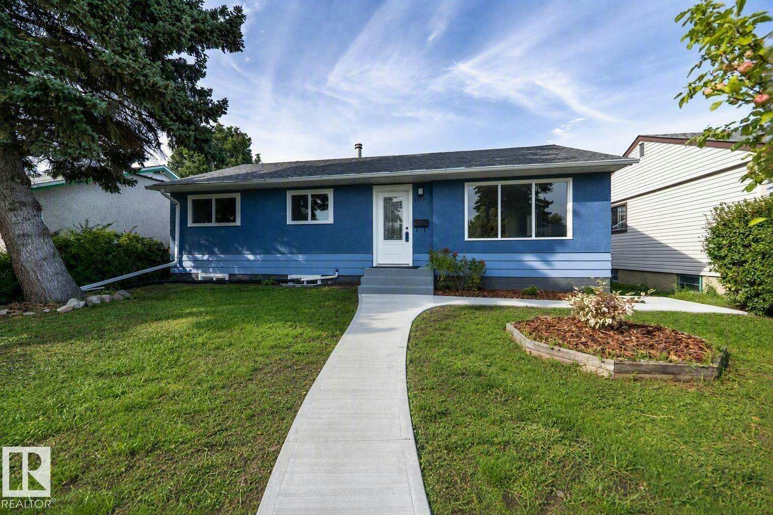 16136 109a Avenue, Edmonton, AB, T5P 1C4