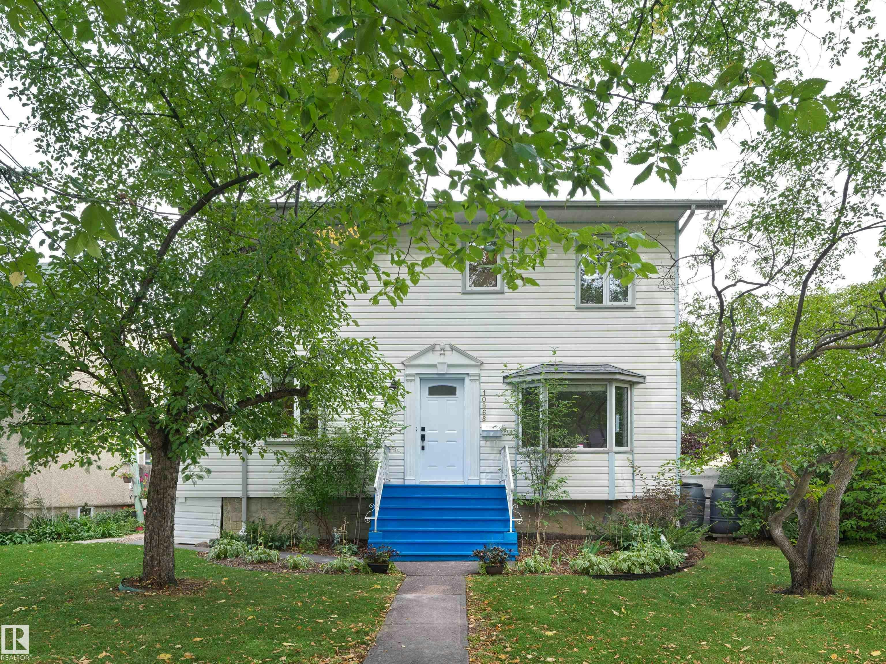 10968 75 Avenue, Edmonton, AB, T6G 0G9