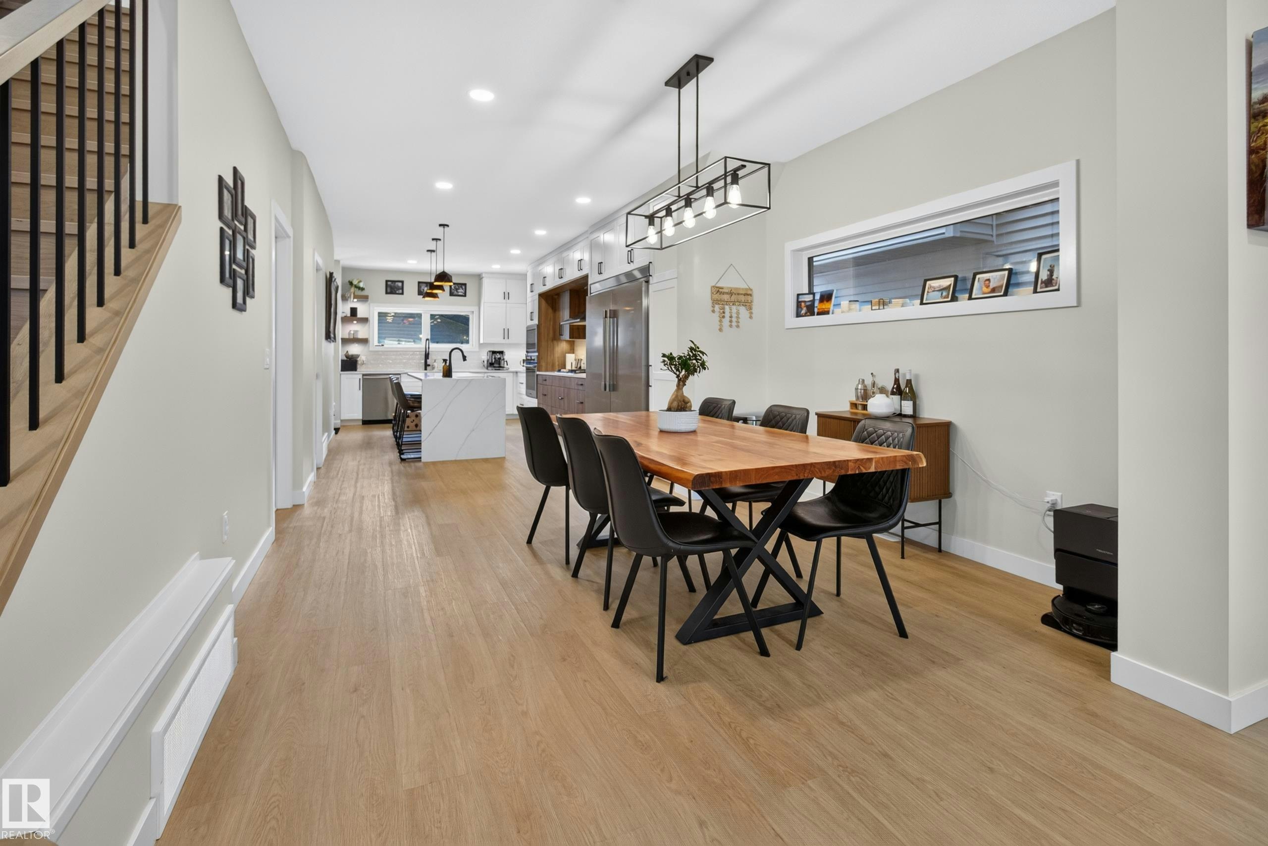 9333 148 Street, Edmonton, AB, T5R 1A5