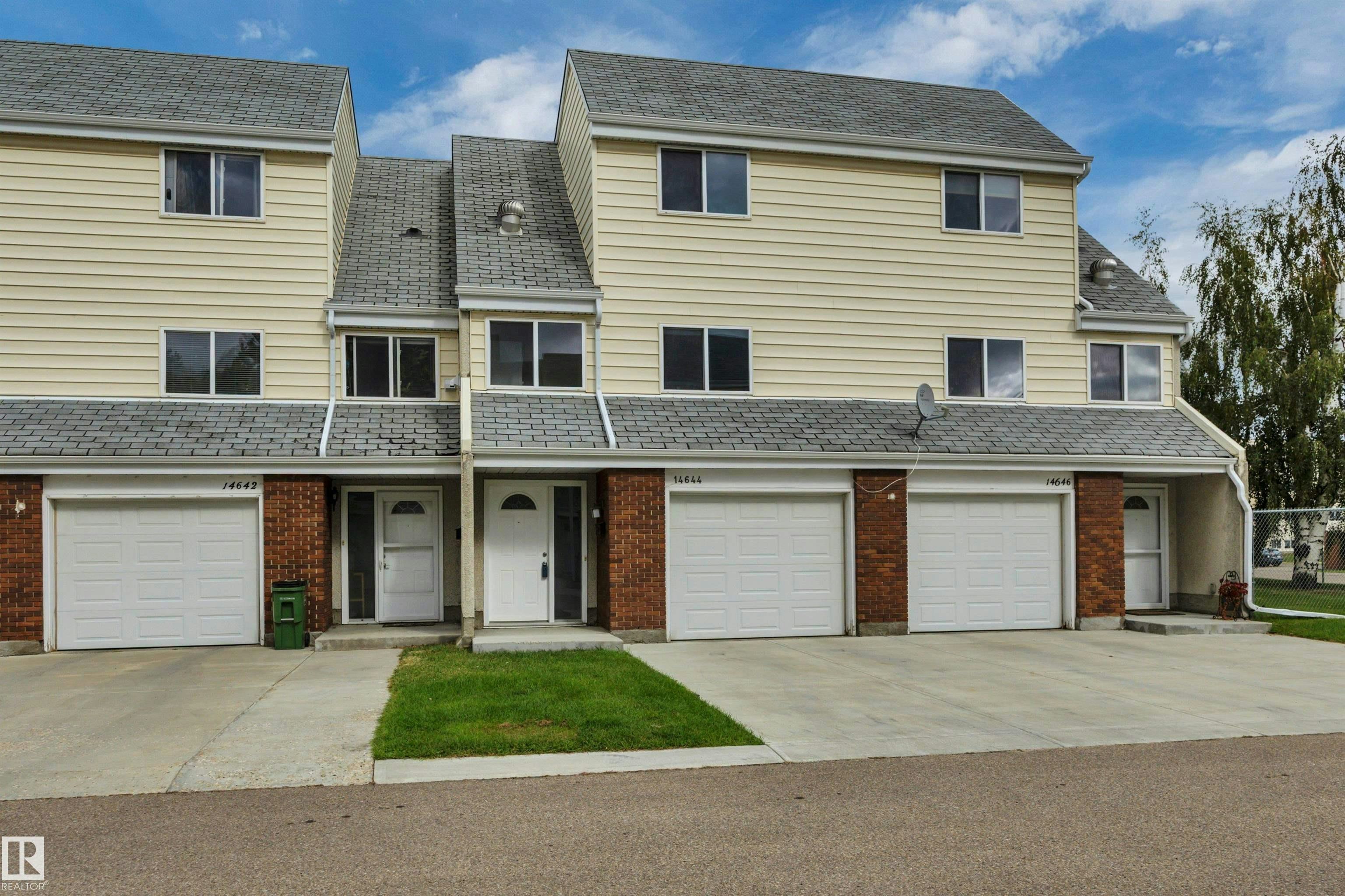 14644 52 Street, Edmonton, AB, T5A 3M7