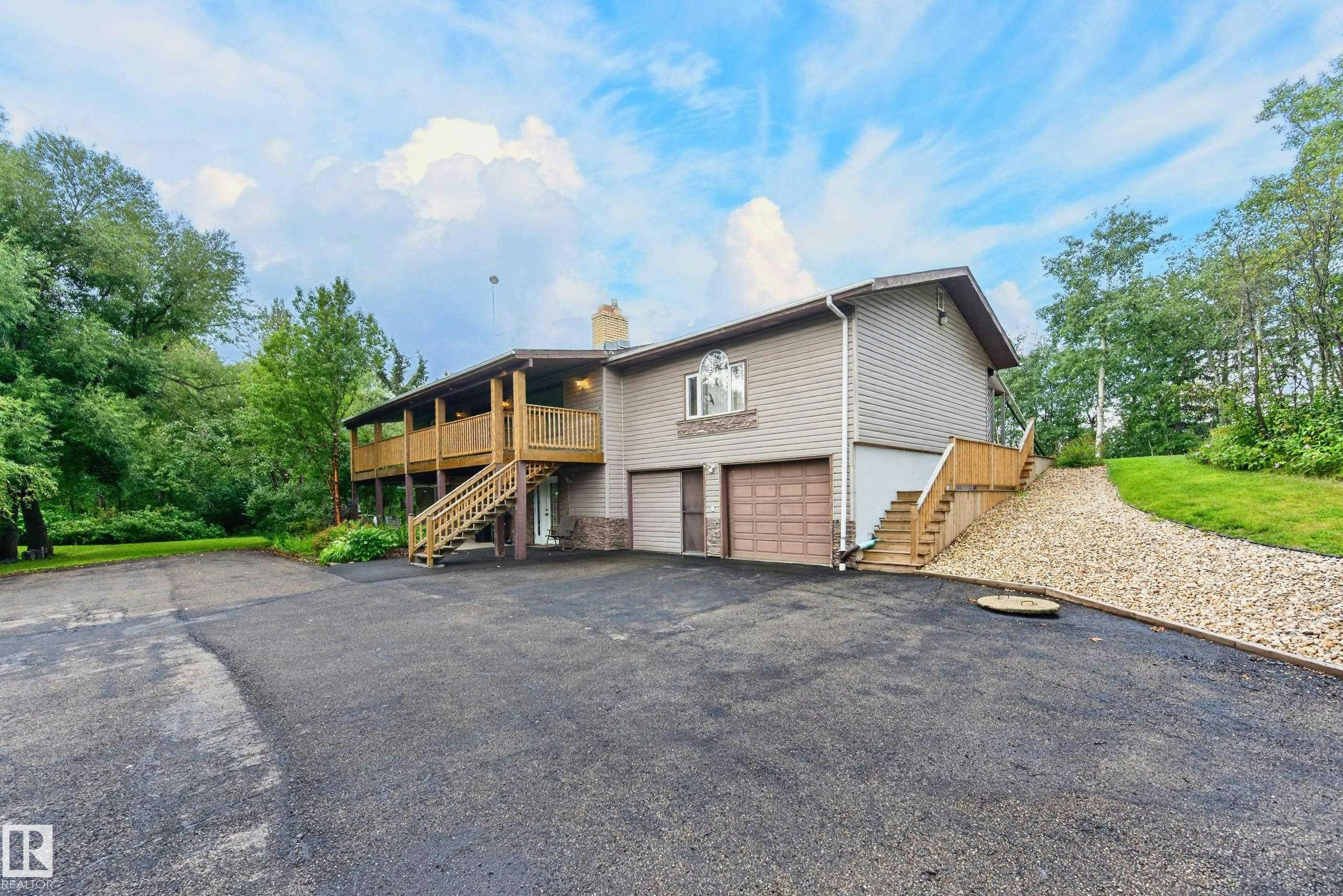 206-52063 Rge Road 225, Rural Strathcona County, AB, T8C 1C3