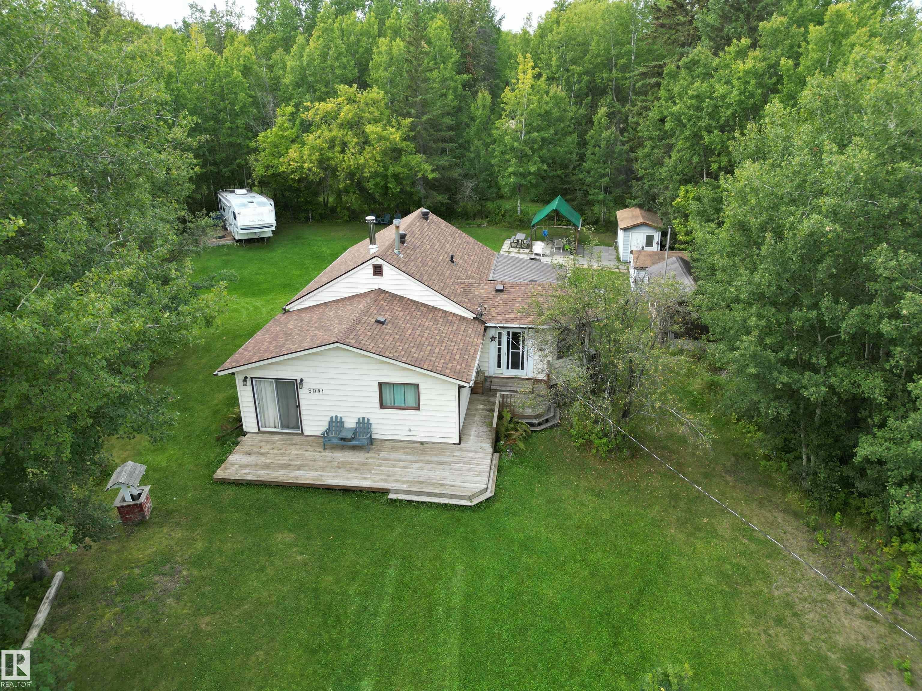 5081 4 Street, Rural Lac Ste. Anne County, AB, T0E 1V0