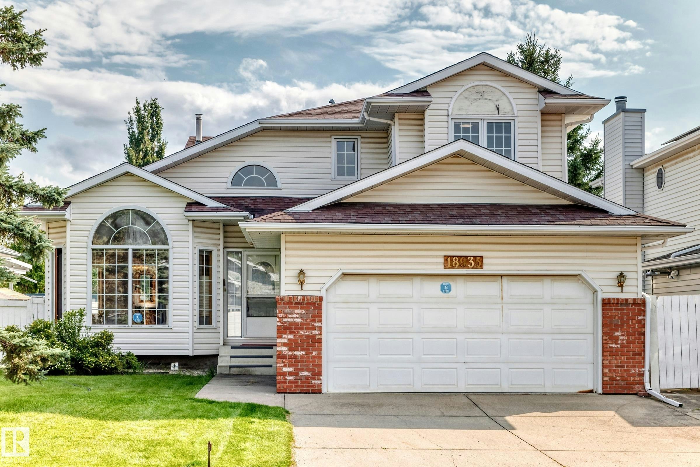 18935 91 Avenue, Edmonton, AB, T5T 5V9