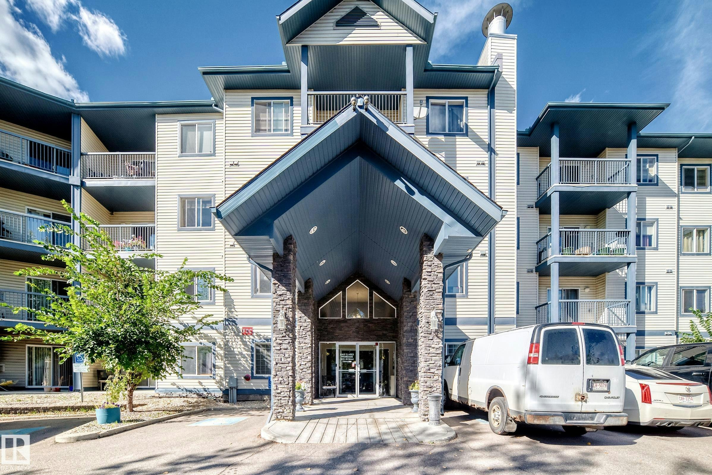 232-16311 95 Street, Edmonton, AB, T5Z 3Y5