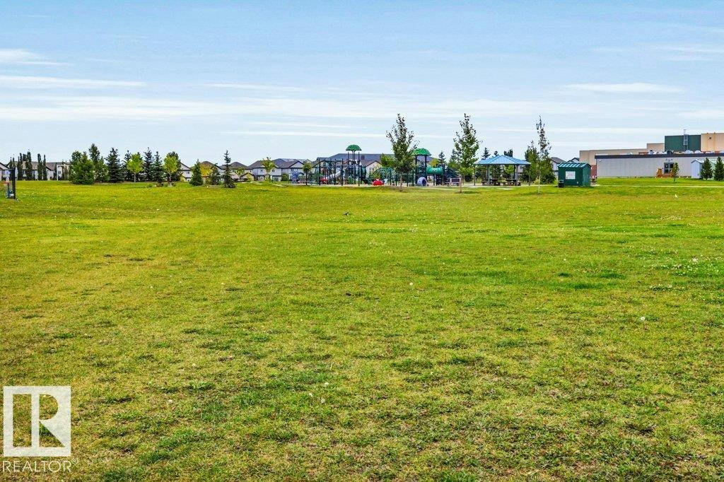 5903 12 Avenue, Edmonton, AB, T6X 0T3 - 58