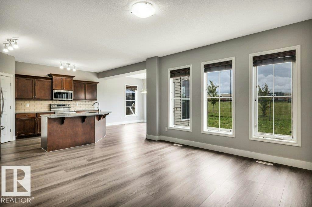 5903 12 Avenue, Edmonton, AB, T6X 0T3 - 15