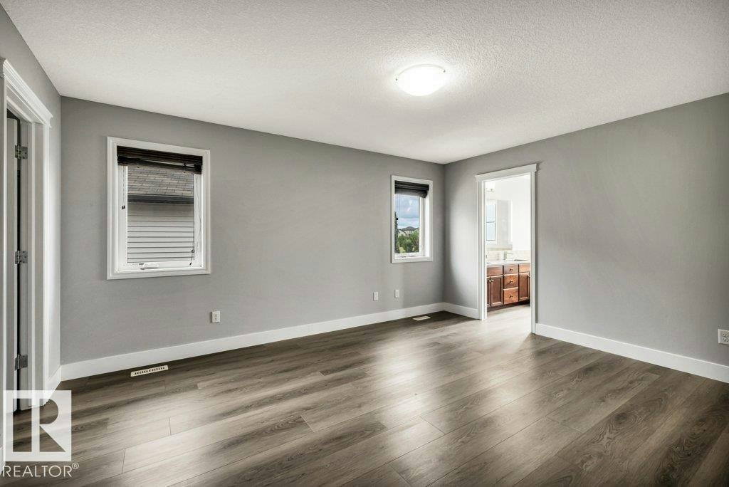 5903 12 Avenue, Edmonton, AB, T6X 0T3 - 34