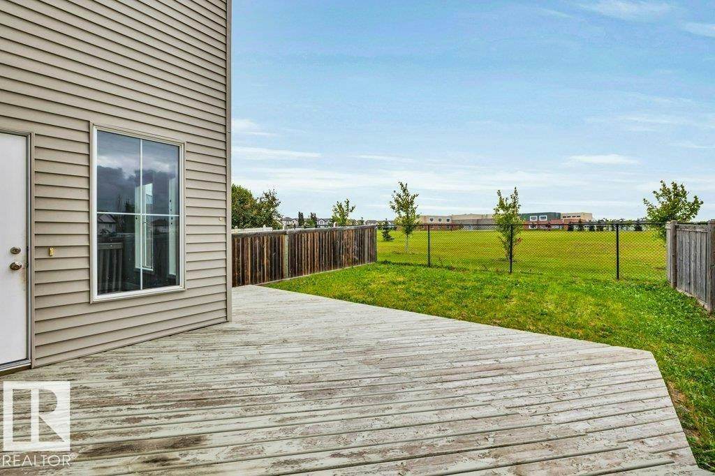 5903 12 Avenue, Edmonton, AB, T6X 0T3 - 51