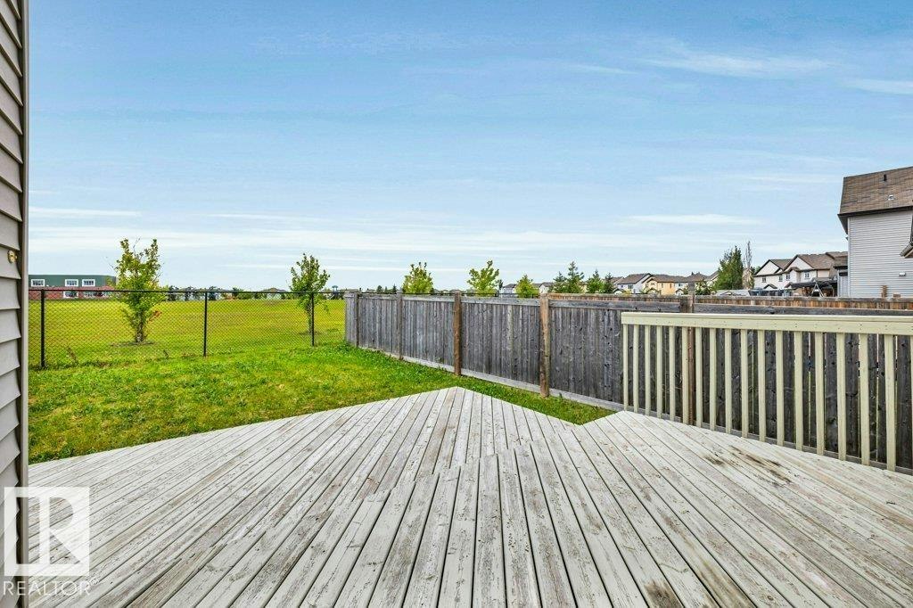 5903 12 Avenue, Edmonton, AB, T6X 0T3 - 50