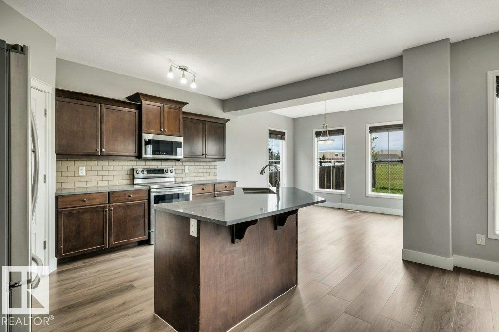 5903 12 Avenue, Edmonton, AB, T6X 0T3 - 19