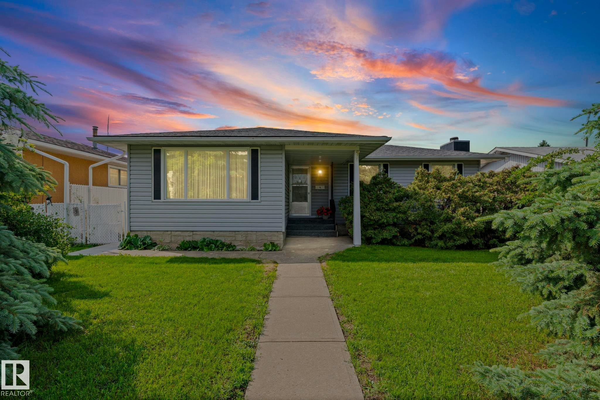 8323 142 Avenue, Edmonton, AB, T5E 2G3