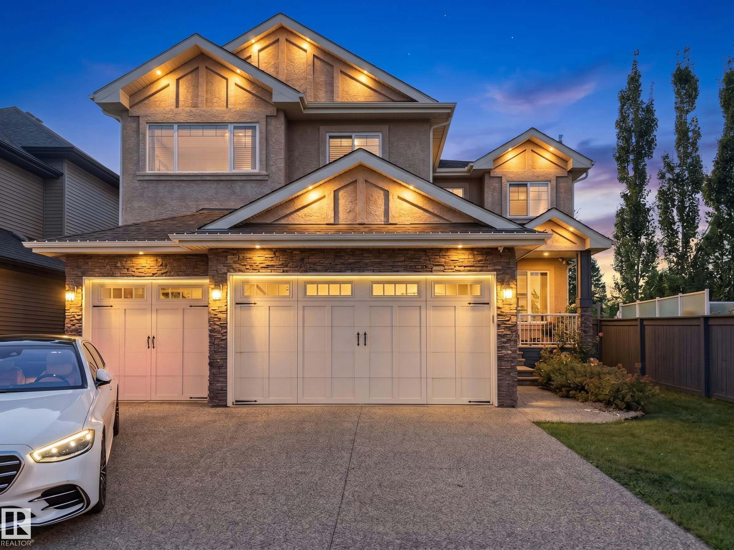 5410 Mcluhan End, Edmonton, AB, T6R 0P8