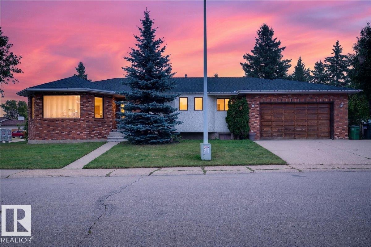 2907 49 Street, Edmonton, AB, T6L 6B7