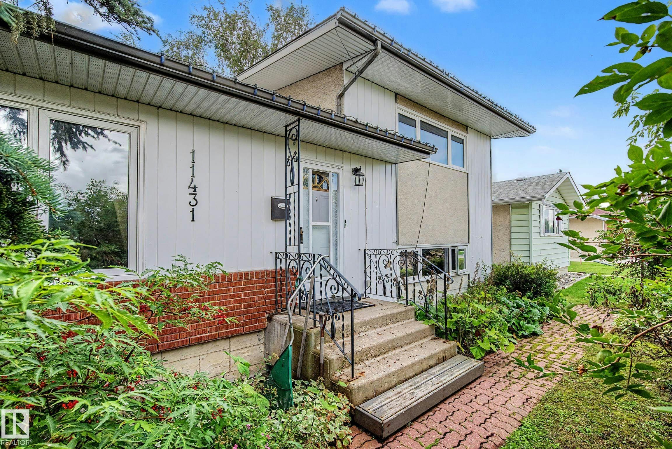 11431 51 Avenue, Edmonton, AB, T6H 0L8