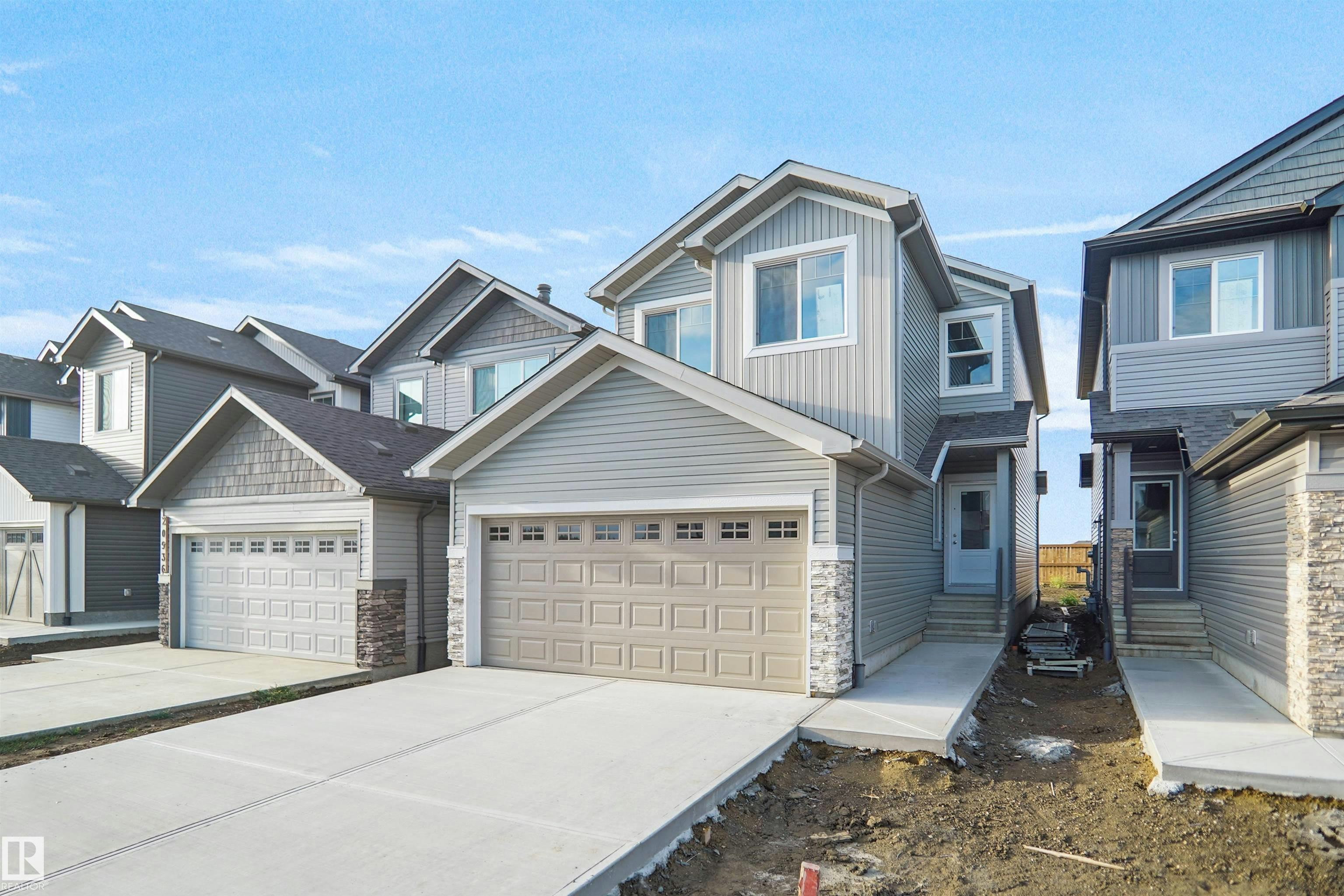 20932 16 Avenue, Edmonton, AB, T6M 3J4