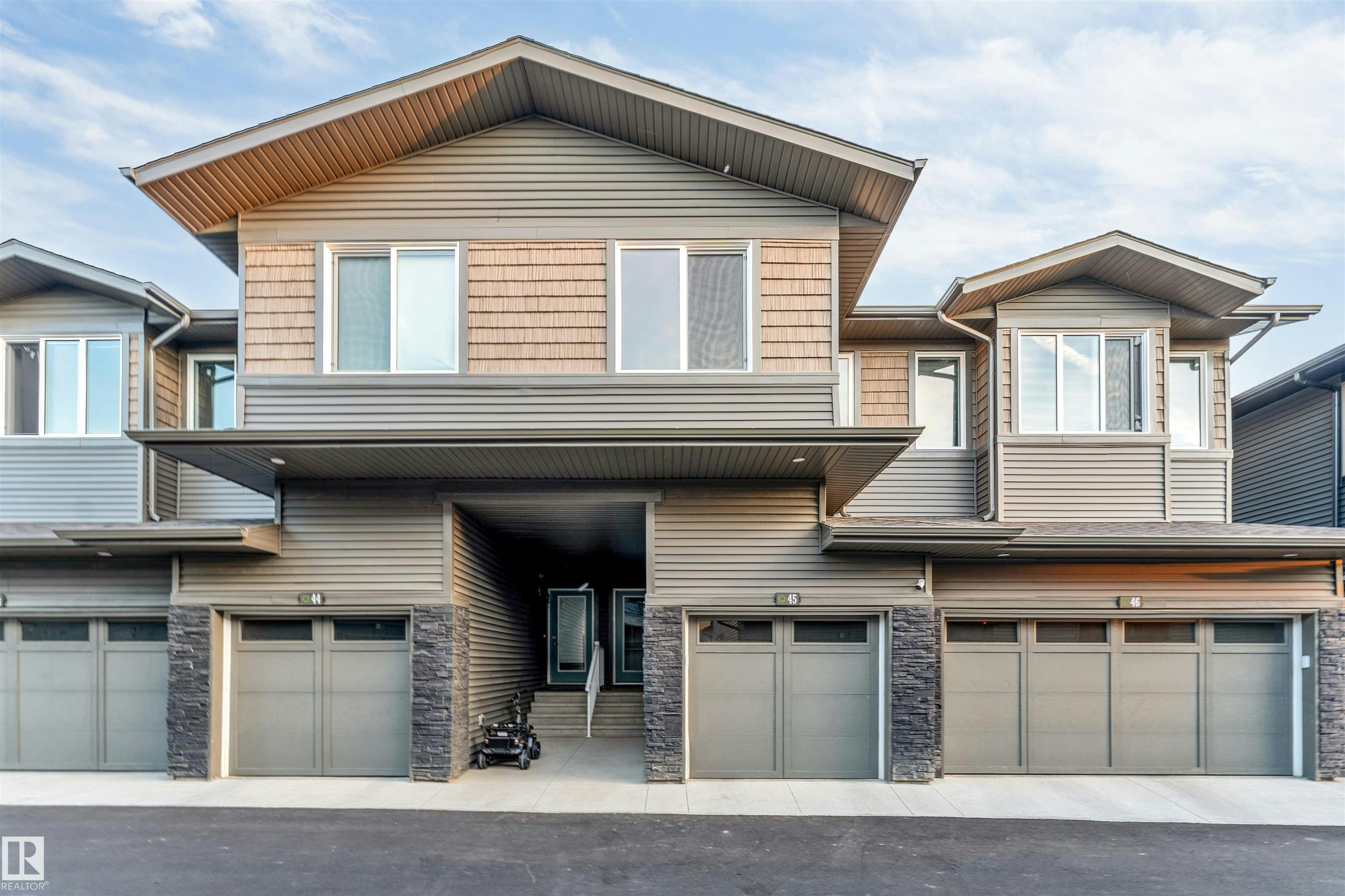 45-2710 66 Street, Edmonton, AB, T6X 3H4