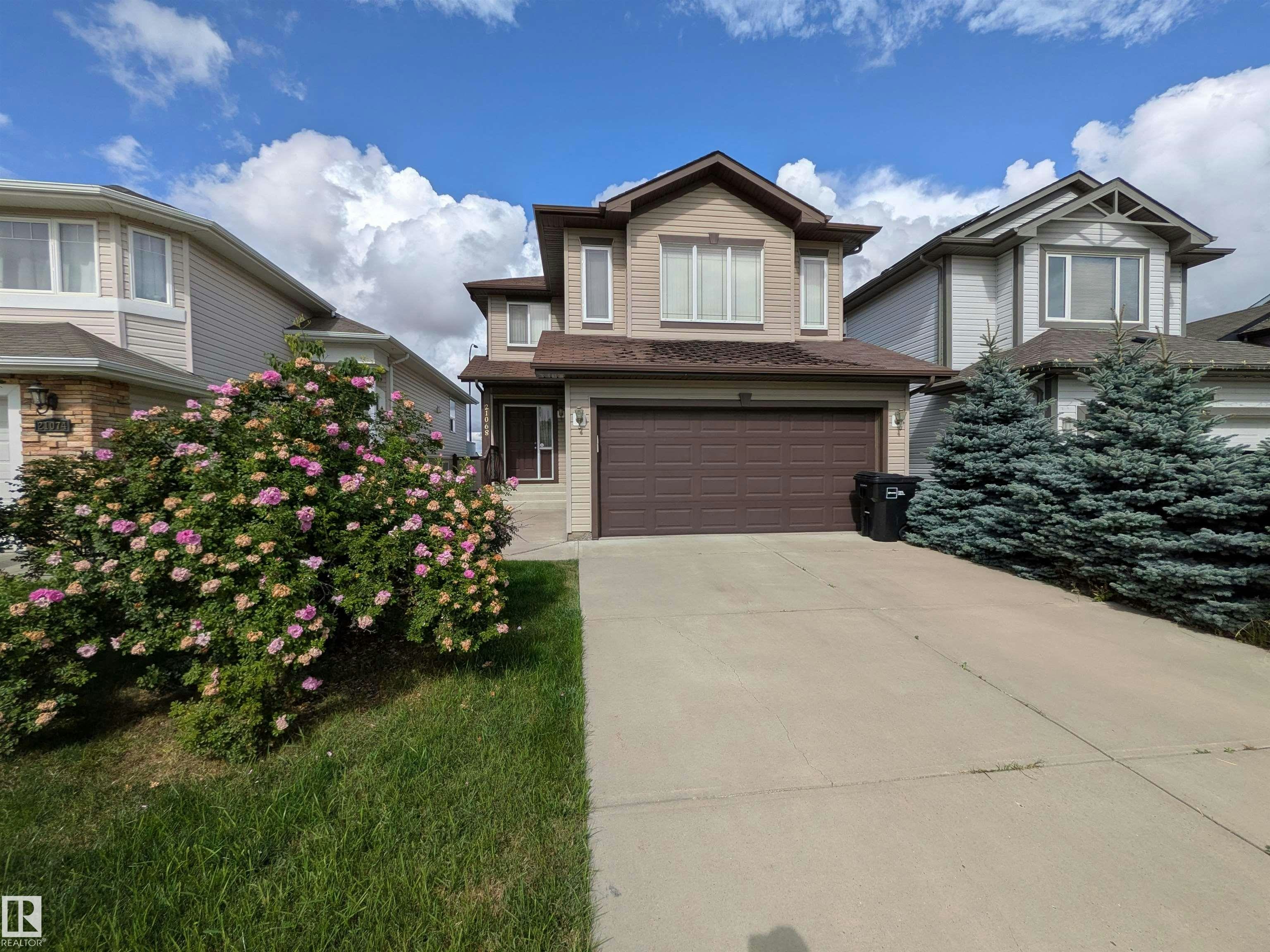 21068 92b Avenue, Edmonton, AB, T5T 3Y3