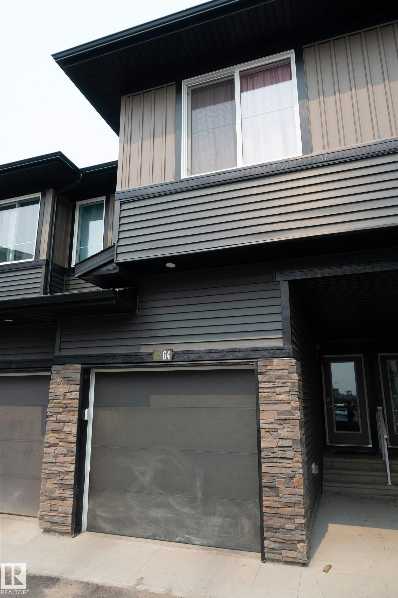 64-2710 66 Street SW, Edmonton, AB, T6X 3H4